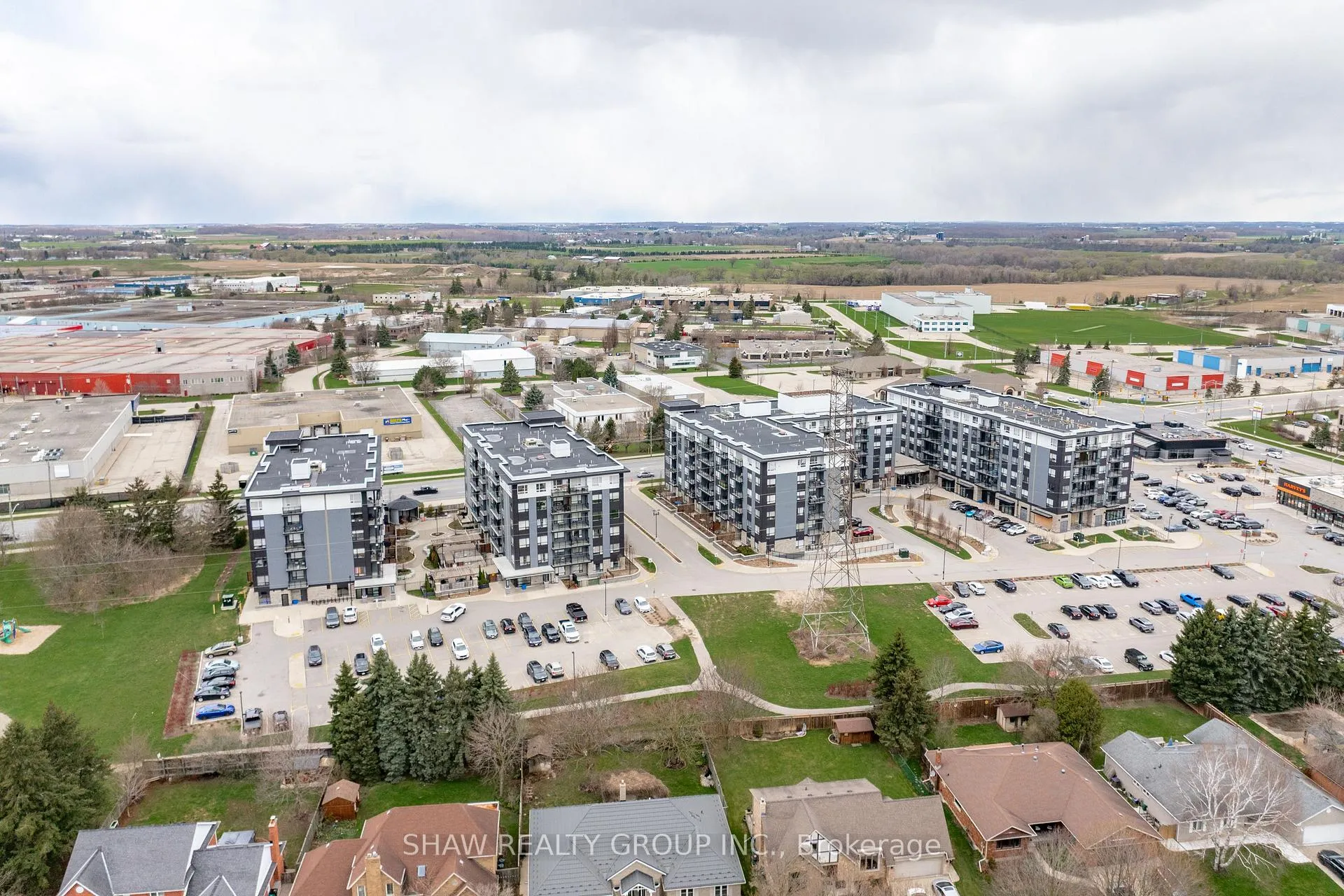 Photo 6 of Unit 601, 247 Northfield Drive, Waterloo — HOMEH