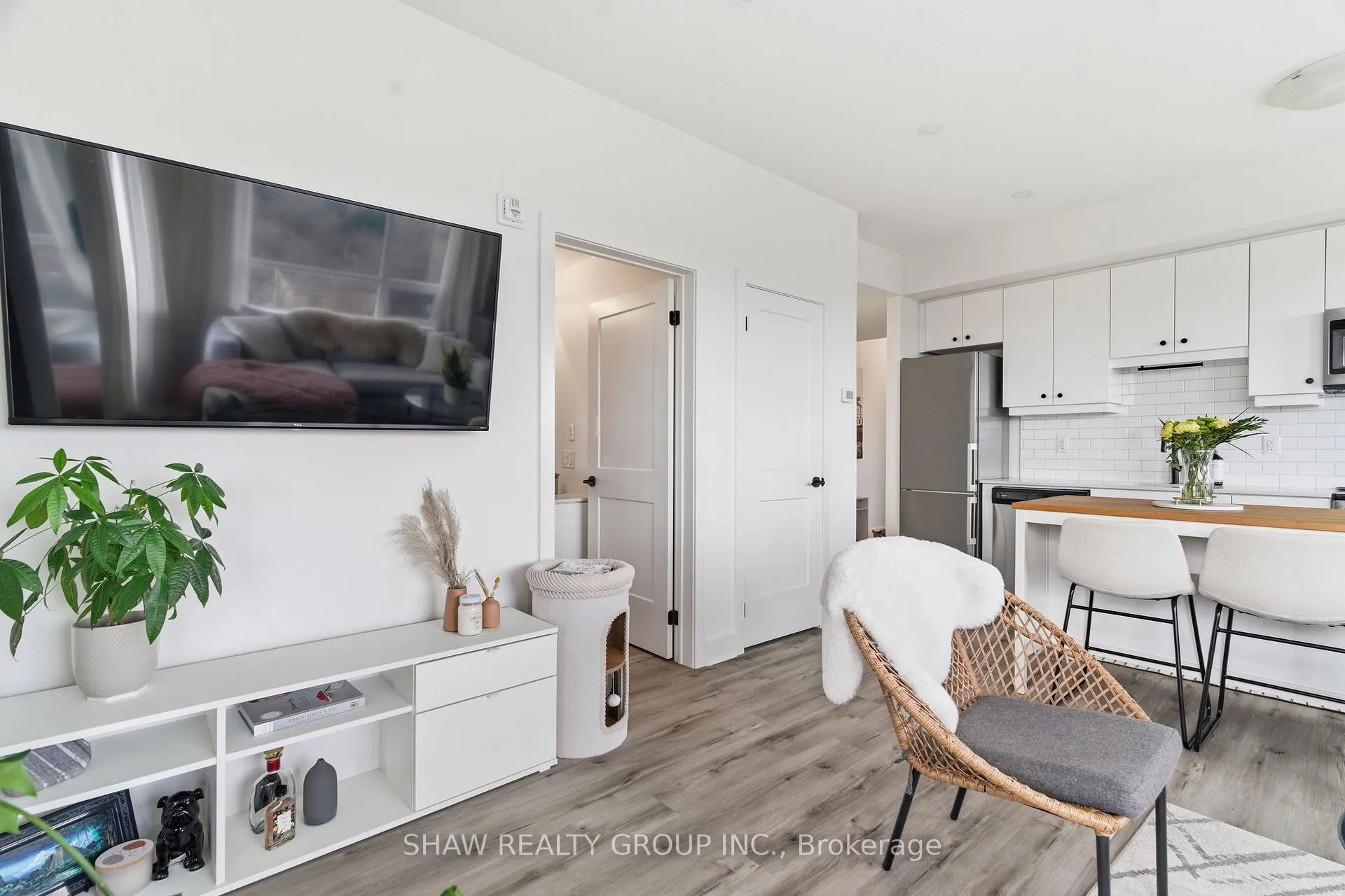 Photo 29 of Unit 601, 247 Northfield Drive, Waterloo — HOMEH