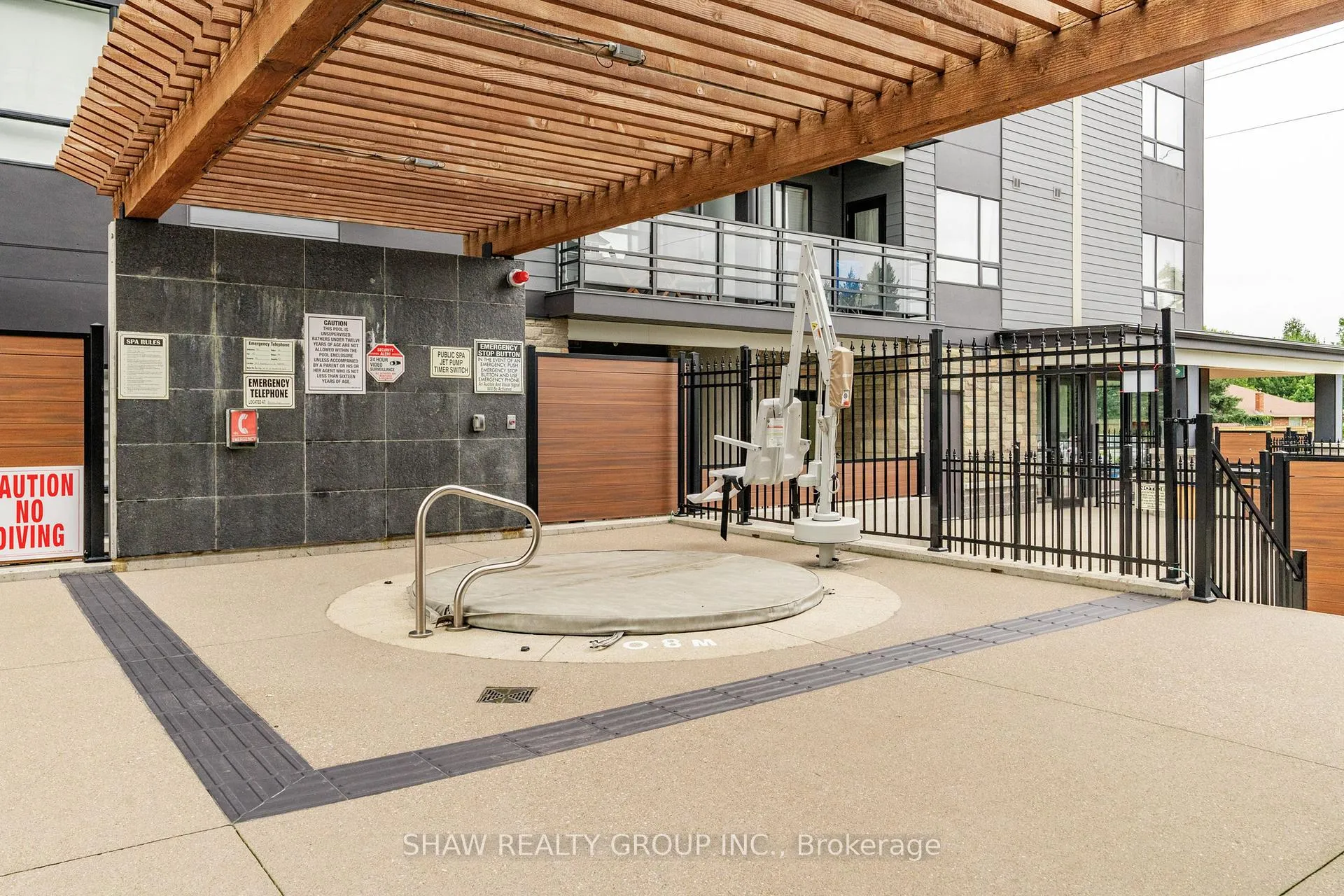 Photo 48 of Unit 601, 247 Northfield Drive, Waterloo — HOMEH