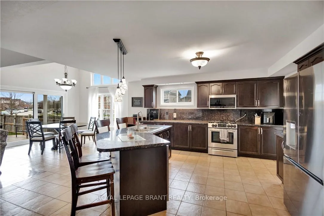 Photo 9 of 85 Hunter Way, Brantford — HOMEH