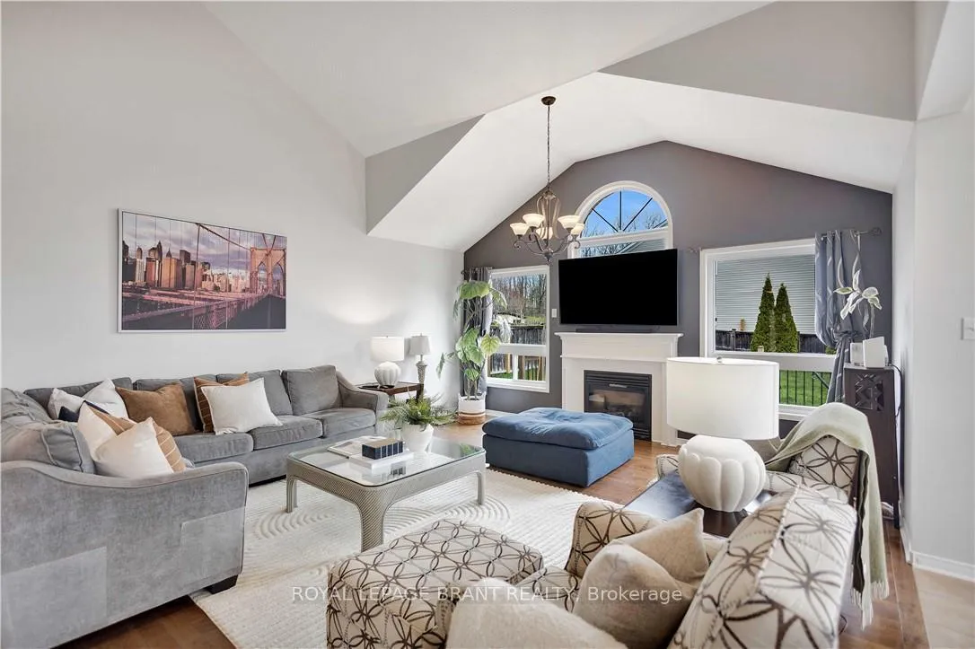 Photo 18 of 85 Hunter Way, Brantford — HOMEH
