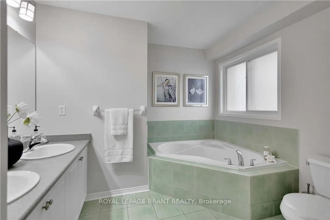 Photo 25 of 85 Hunter Way, Brantford — HOMEH