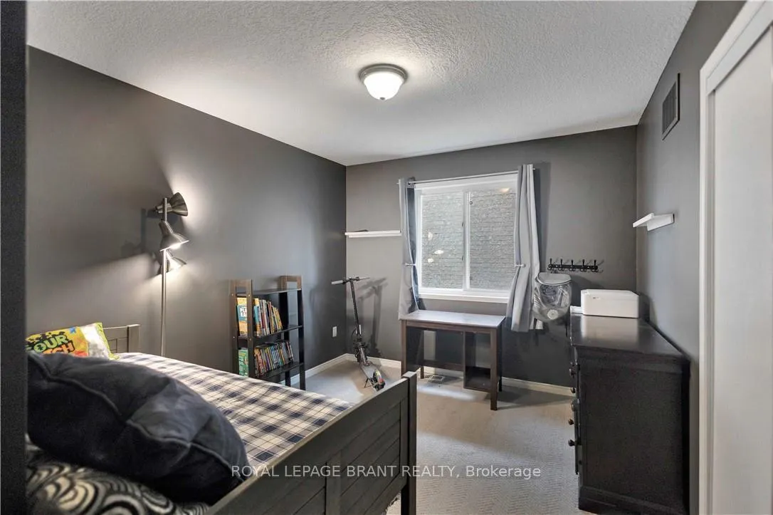 Photo 29 of 85 Hunter Way, Brantford — HOMEH