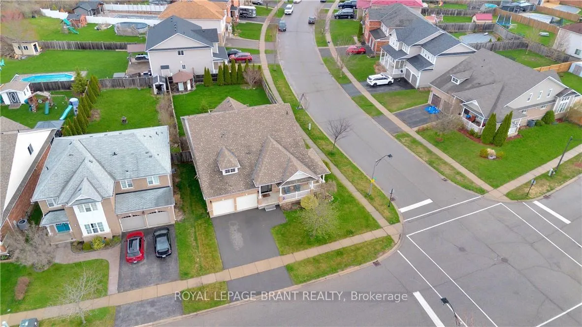 Photo 47 of 85 Hunter Way, Brantford — HOMEH