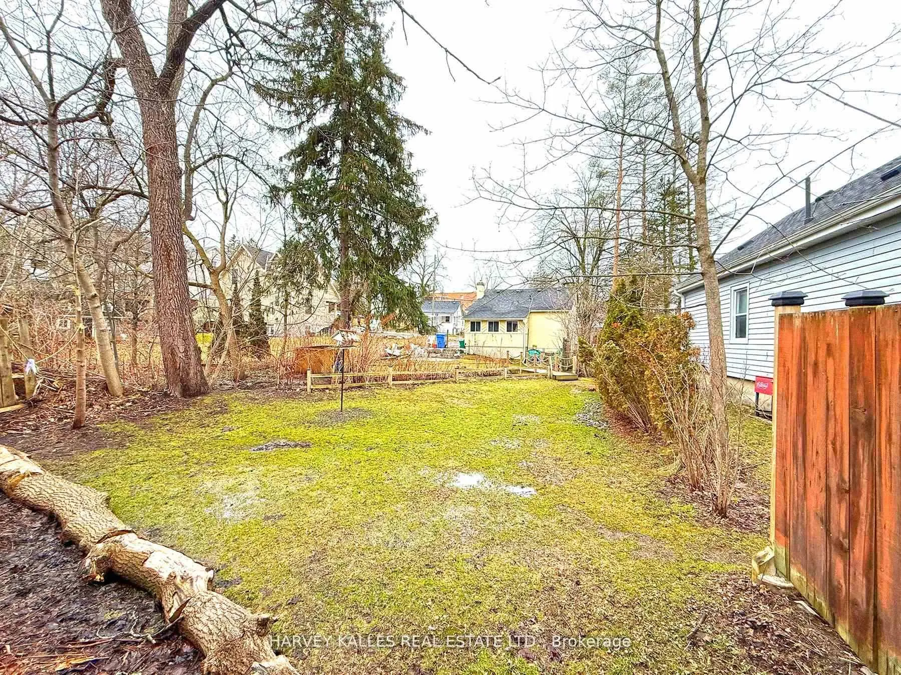 Photo 10 of 83 Temperance Street, Aurora, Aurora Village — HOMEH