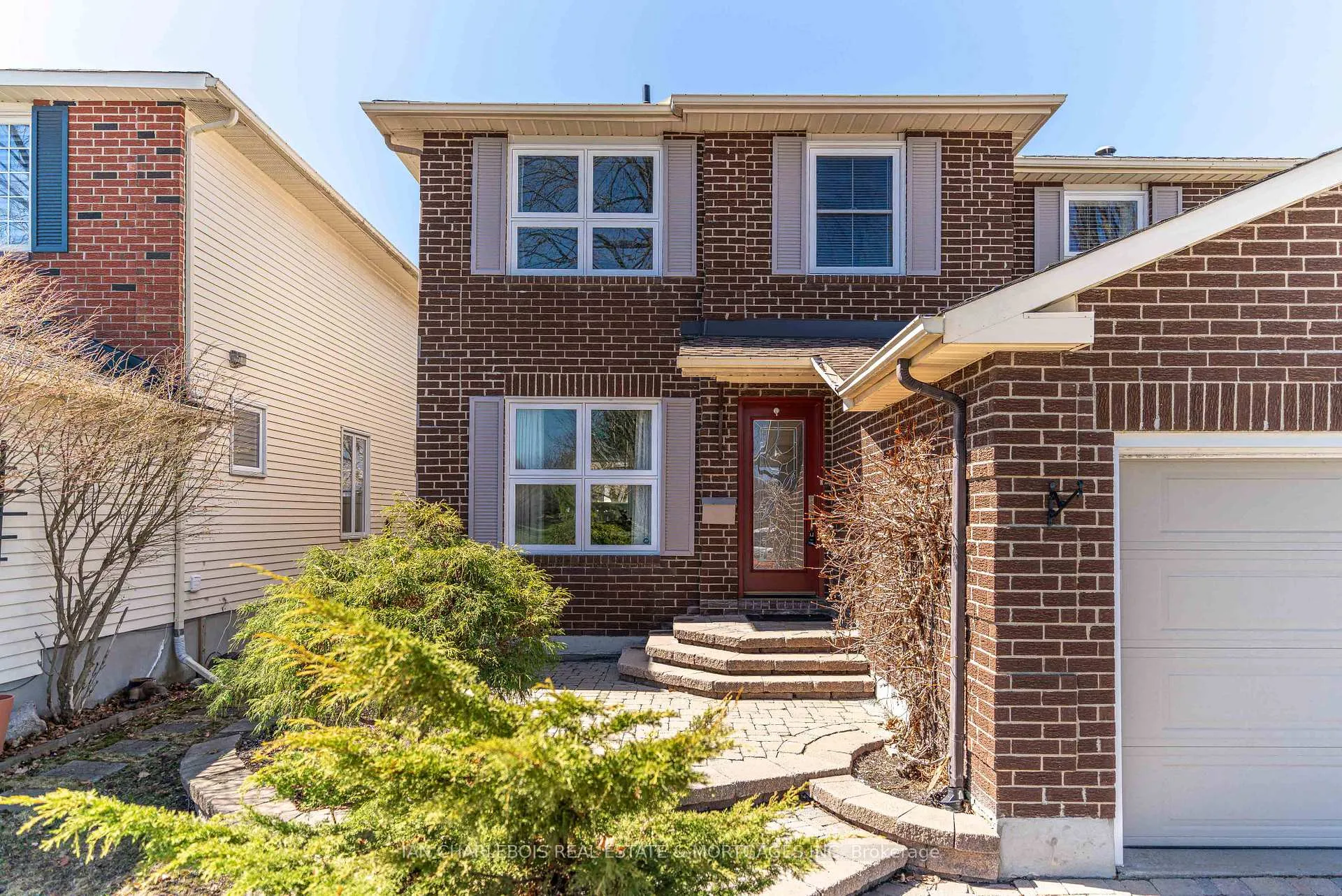 Photo 3 of 583 Apollo Way, Ottawa, Fallingbrook/Pineridge — HOMEH