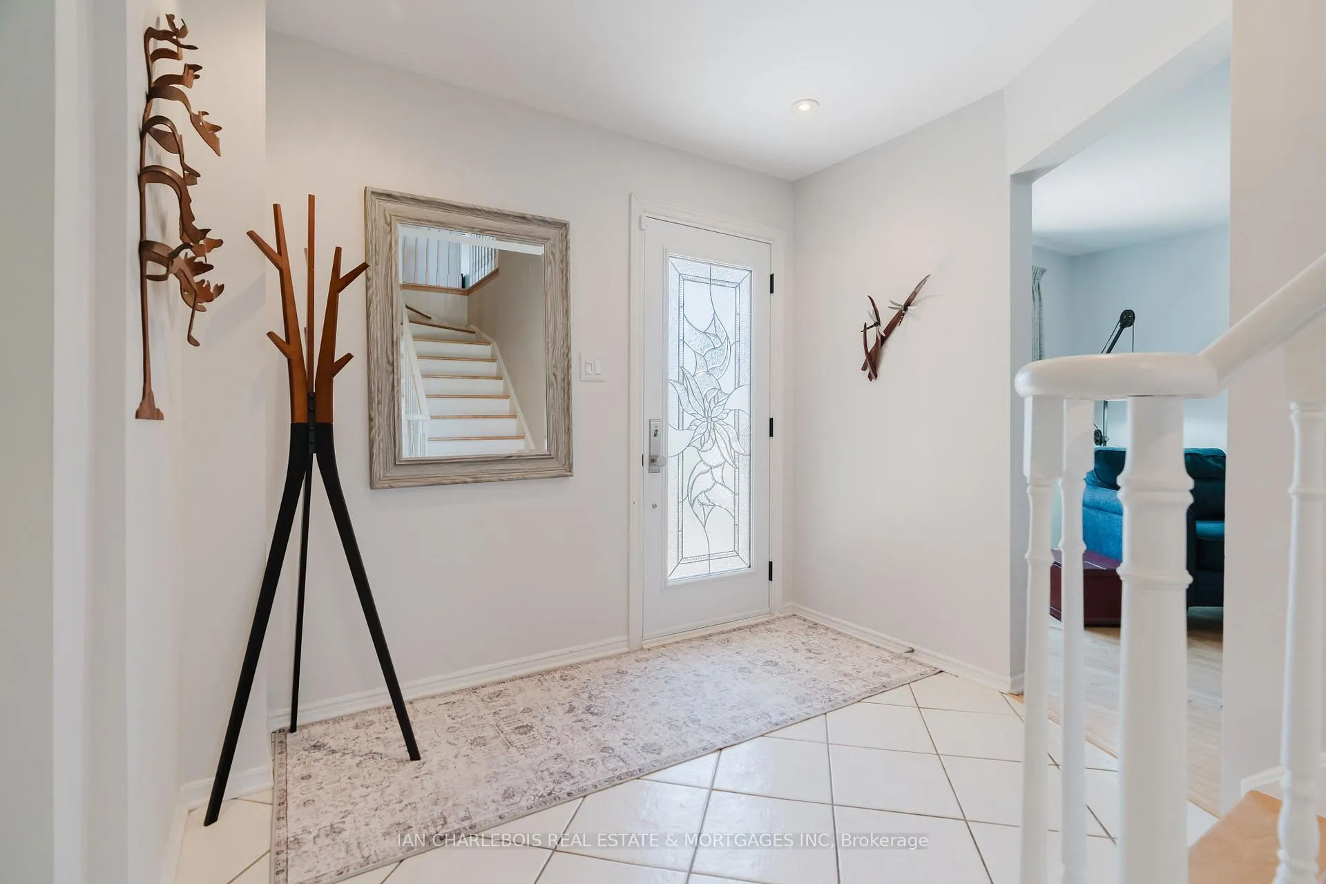 Photo 5 of 583 Apollo Way, Ottawa, Fallingbrook/Pineridge — HOMEH