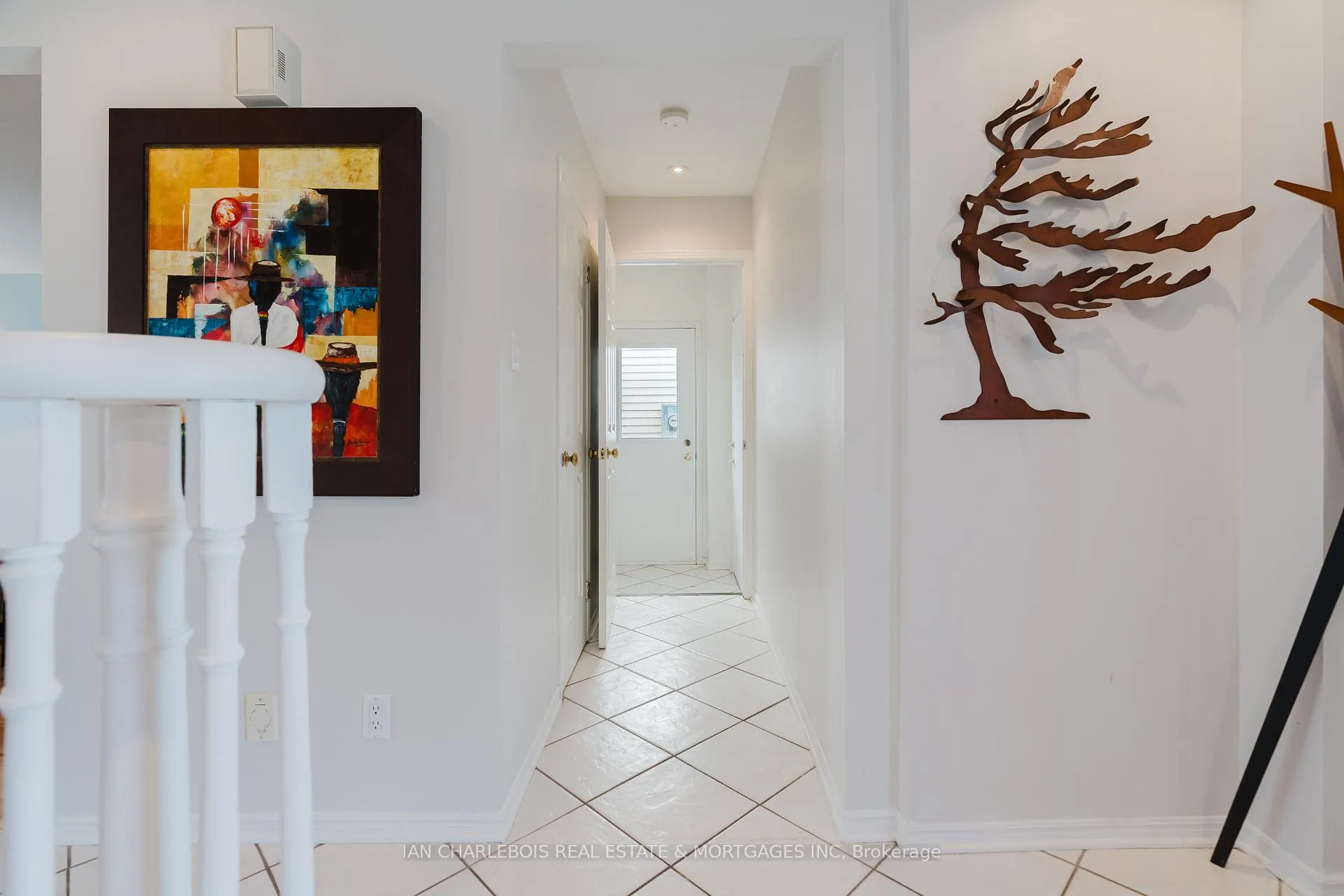 Photo 6 of 583 Apollo Way, Ottawa, Fallingbrook/Pineridge — HOMEH
