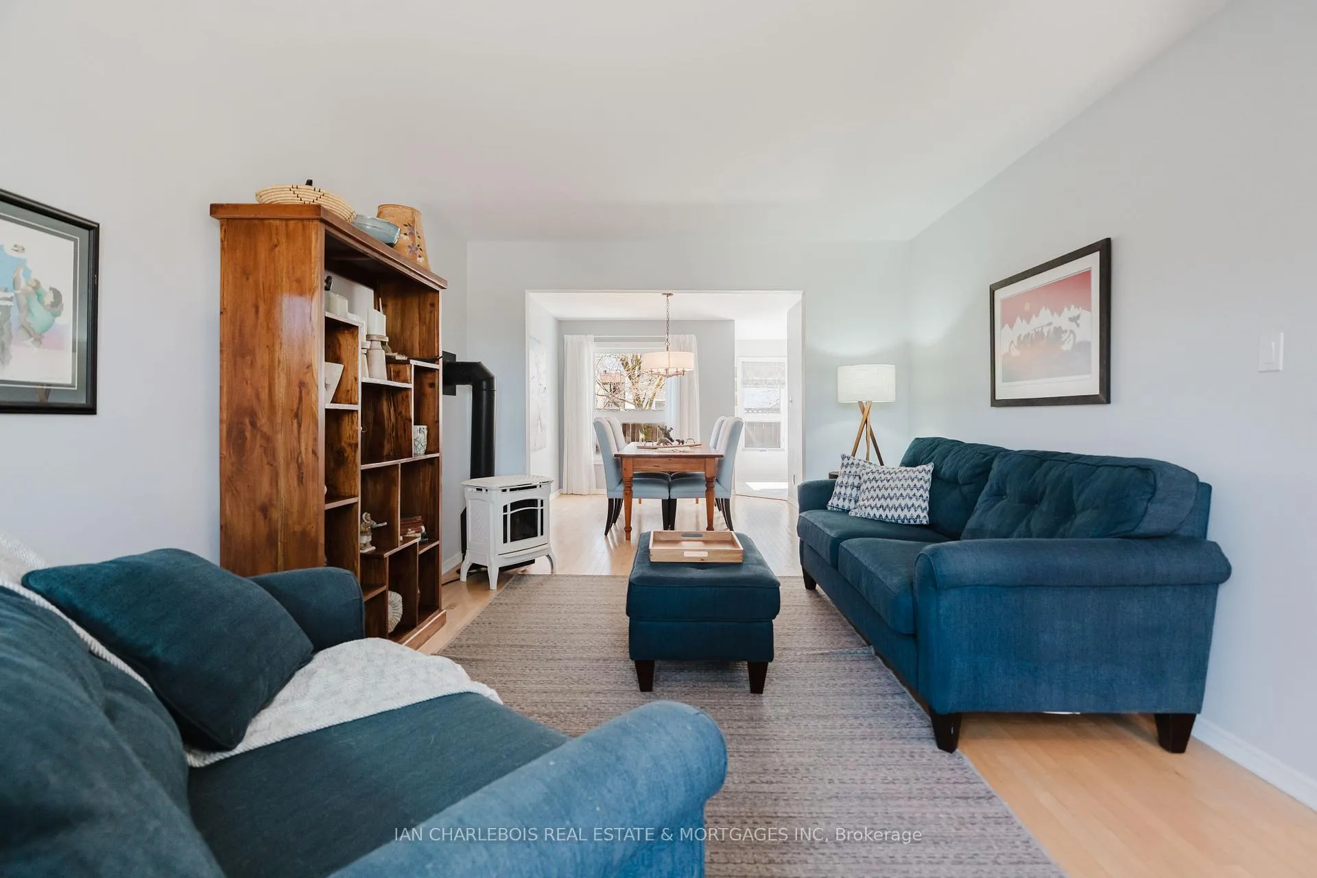 Photo 10 of 583 Apollo Way, Ottawa, Fallingbrook/Pineridge — HOMEH