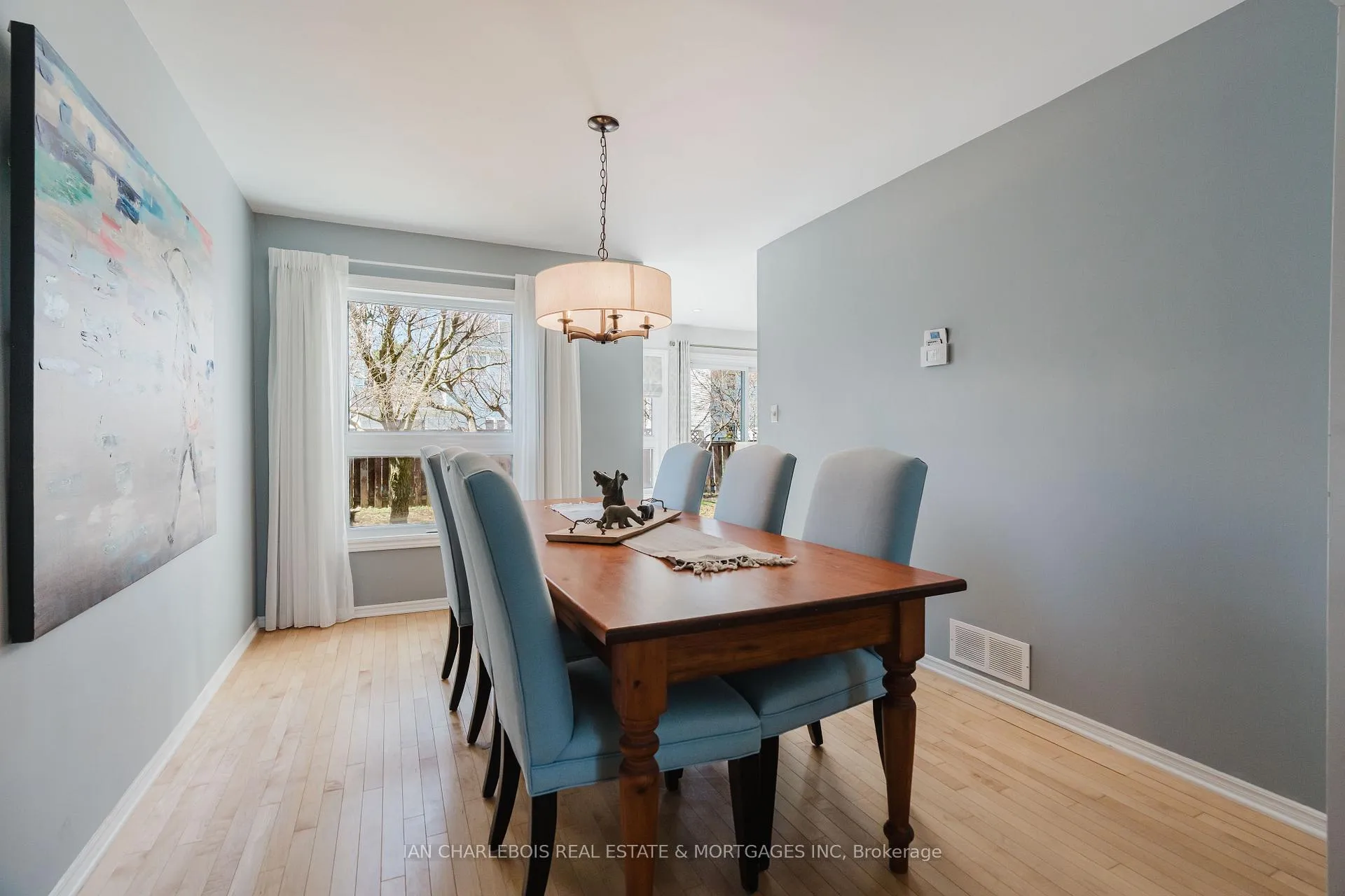 Photo 13 of 583 Apollo Way, Ottawa, Fallingbrook/Pineridge — HOMEH