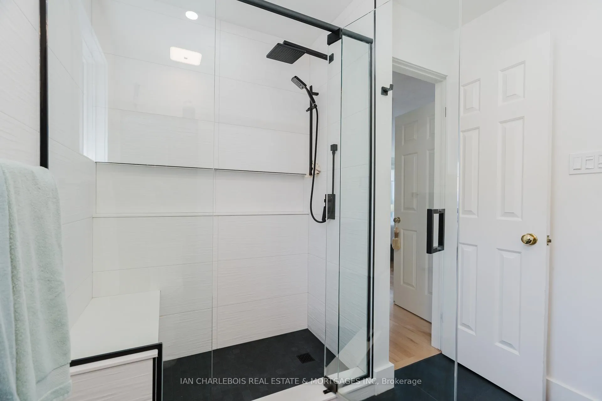Photo 29 of 583 Apollo Way, Ottawa, Fallingbrook/Pineridge — HOMEH