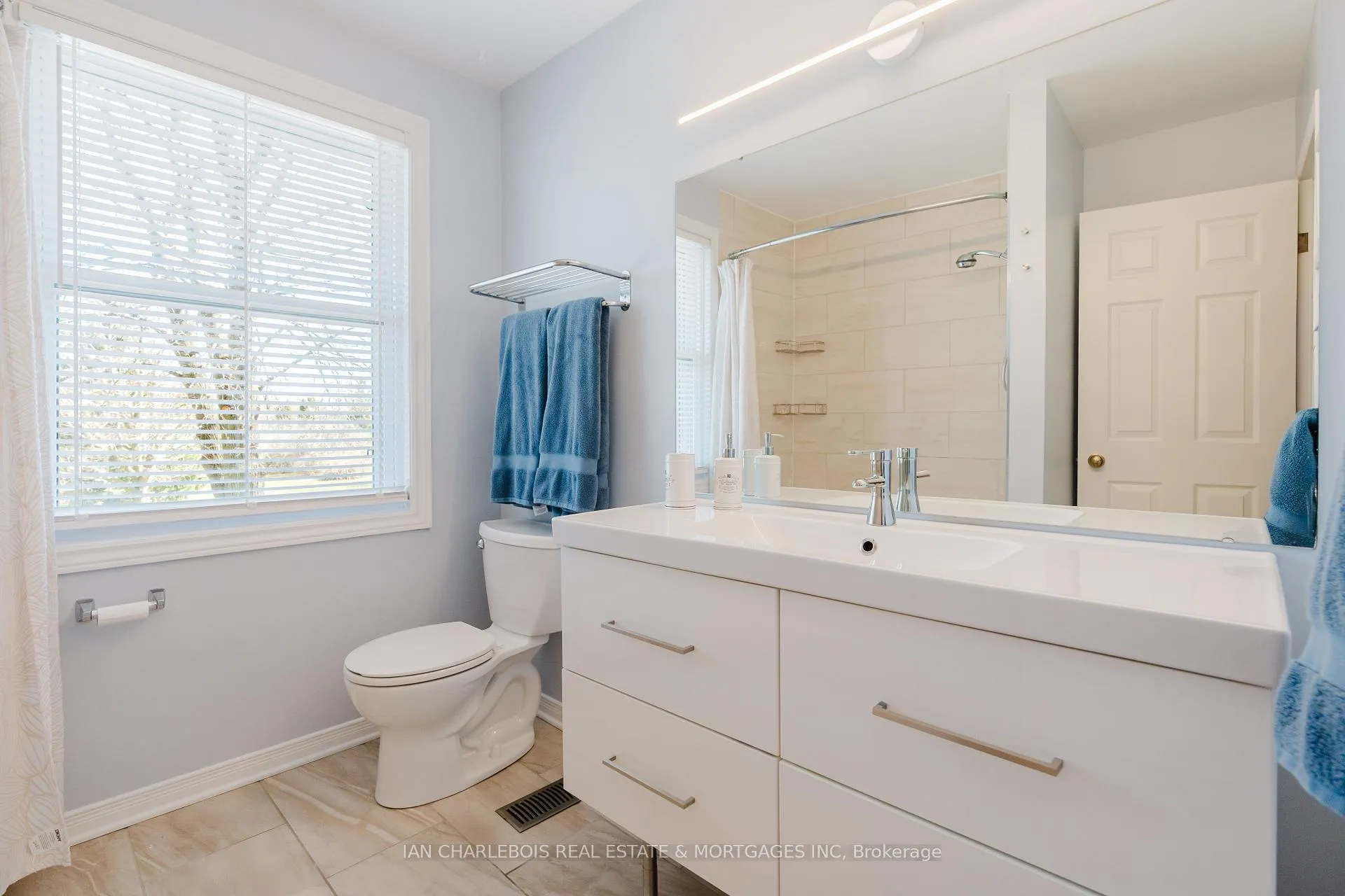 Photo 34 of 583 Apollo Way, Ottawa, Fallingbrook/Pineridge — HOMEH