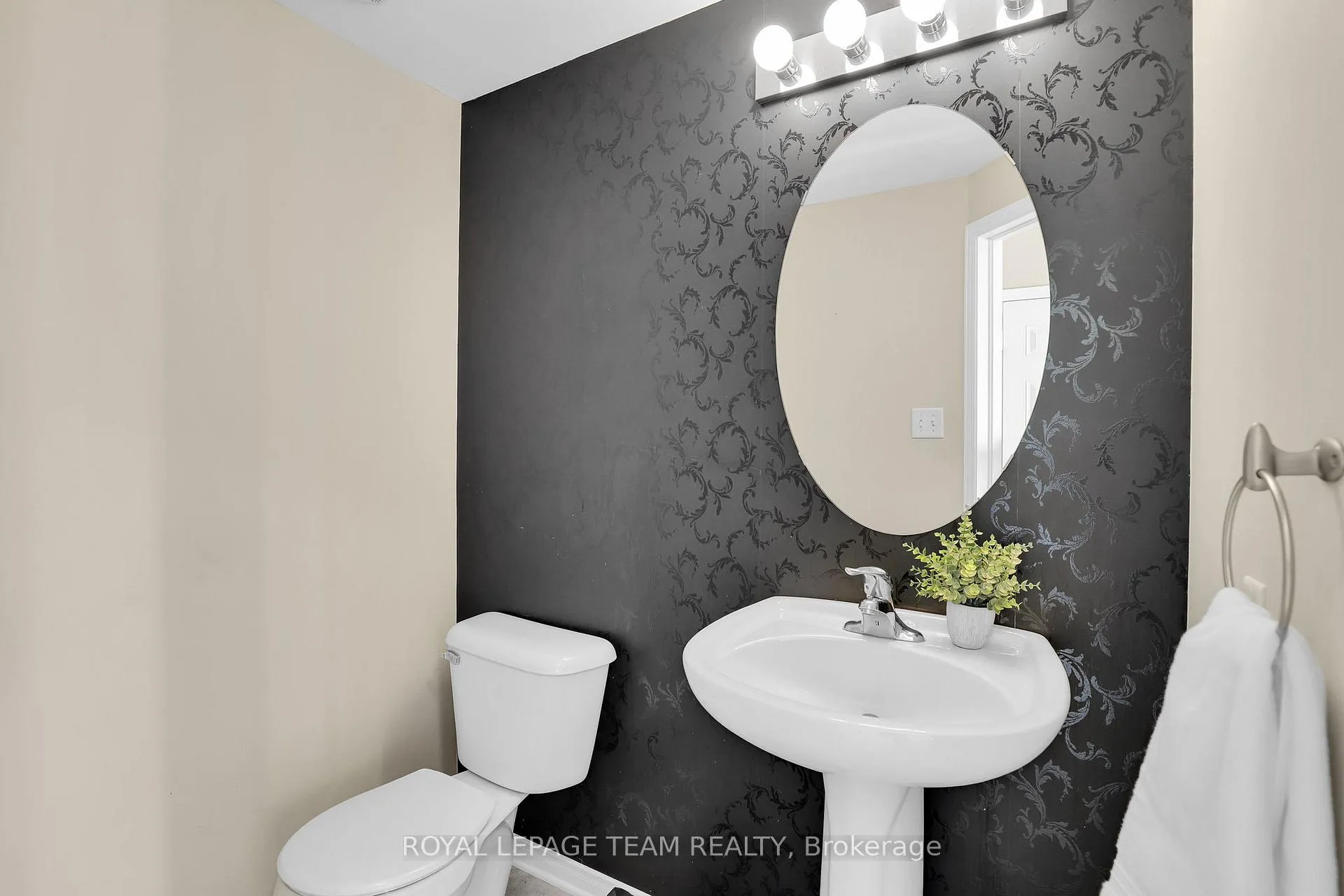 Photo 18 of 356 Aldworth Private, Ottawa, Stittsville (South) — HOMEH