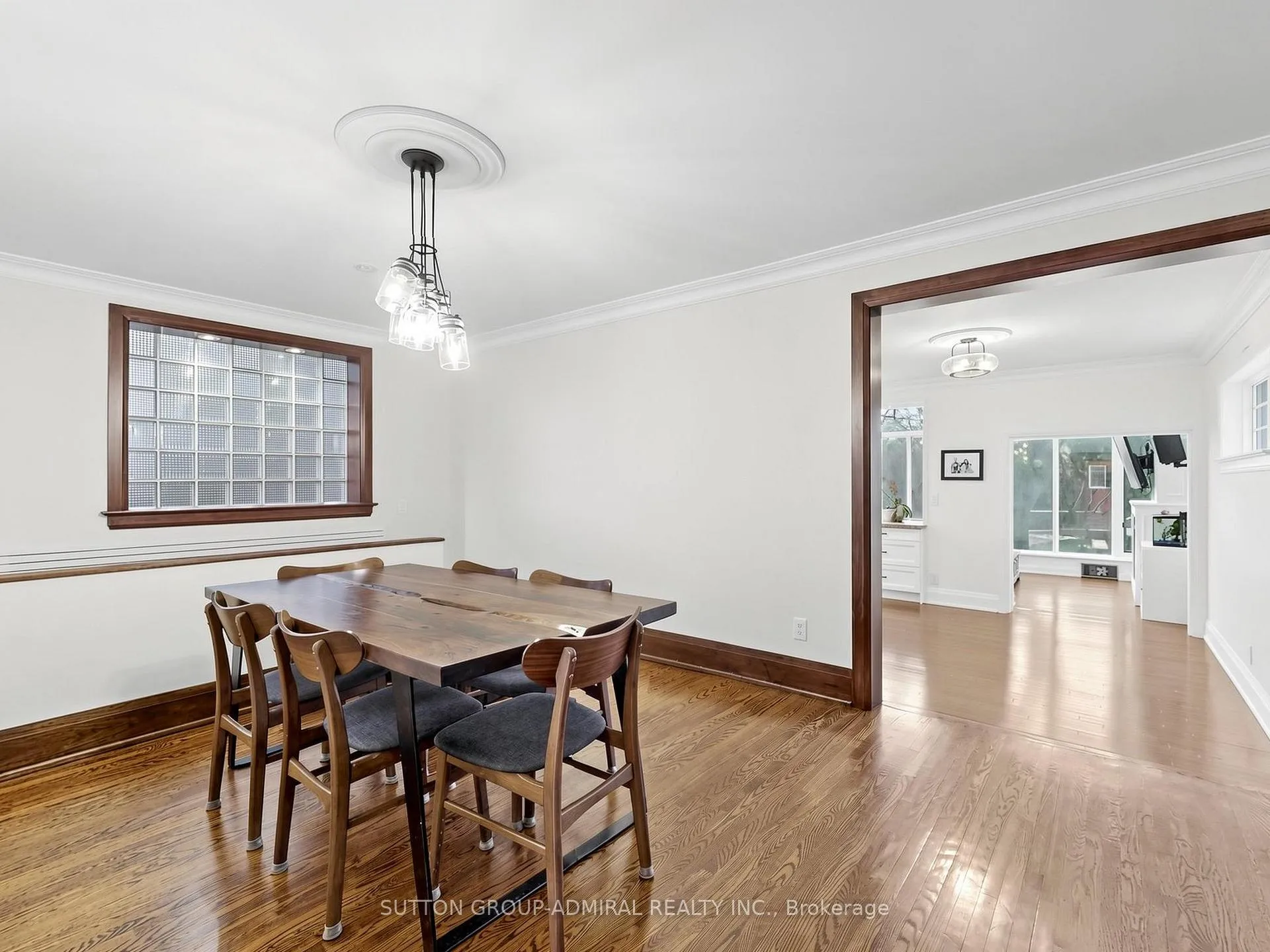 Photo 6 of 329 Melrose Avenue, Toronto, Bedford Park-Nortown — HOMEH
