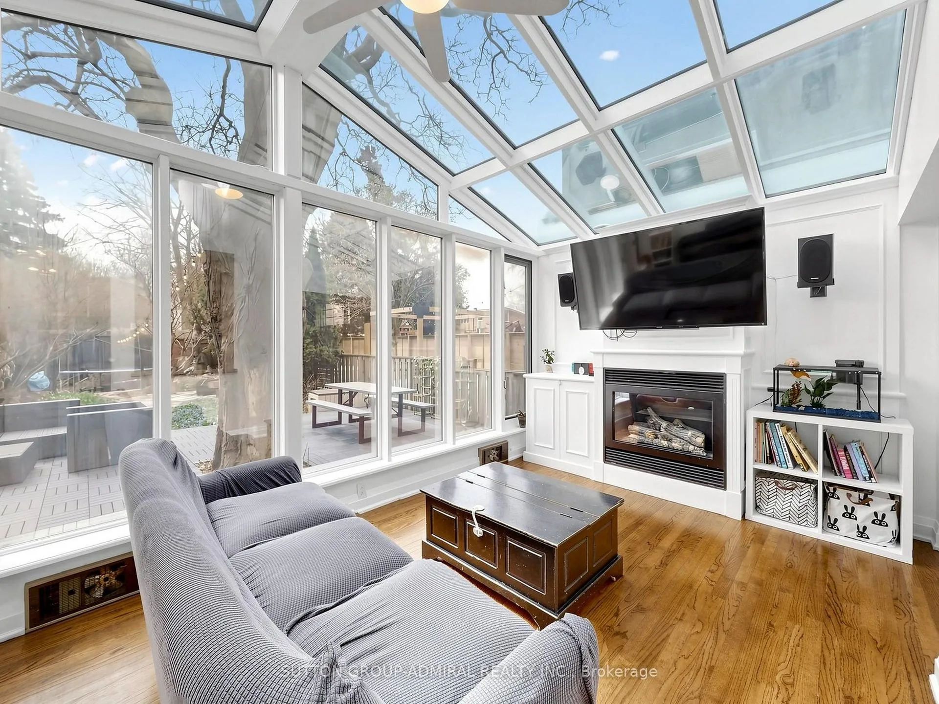 Photo 10 of 329 Melrose Avenue, Toronto, Bedford Park-Nortown — HOMEH
