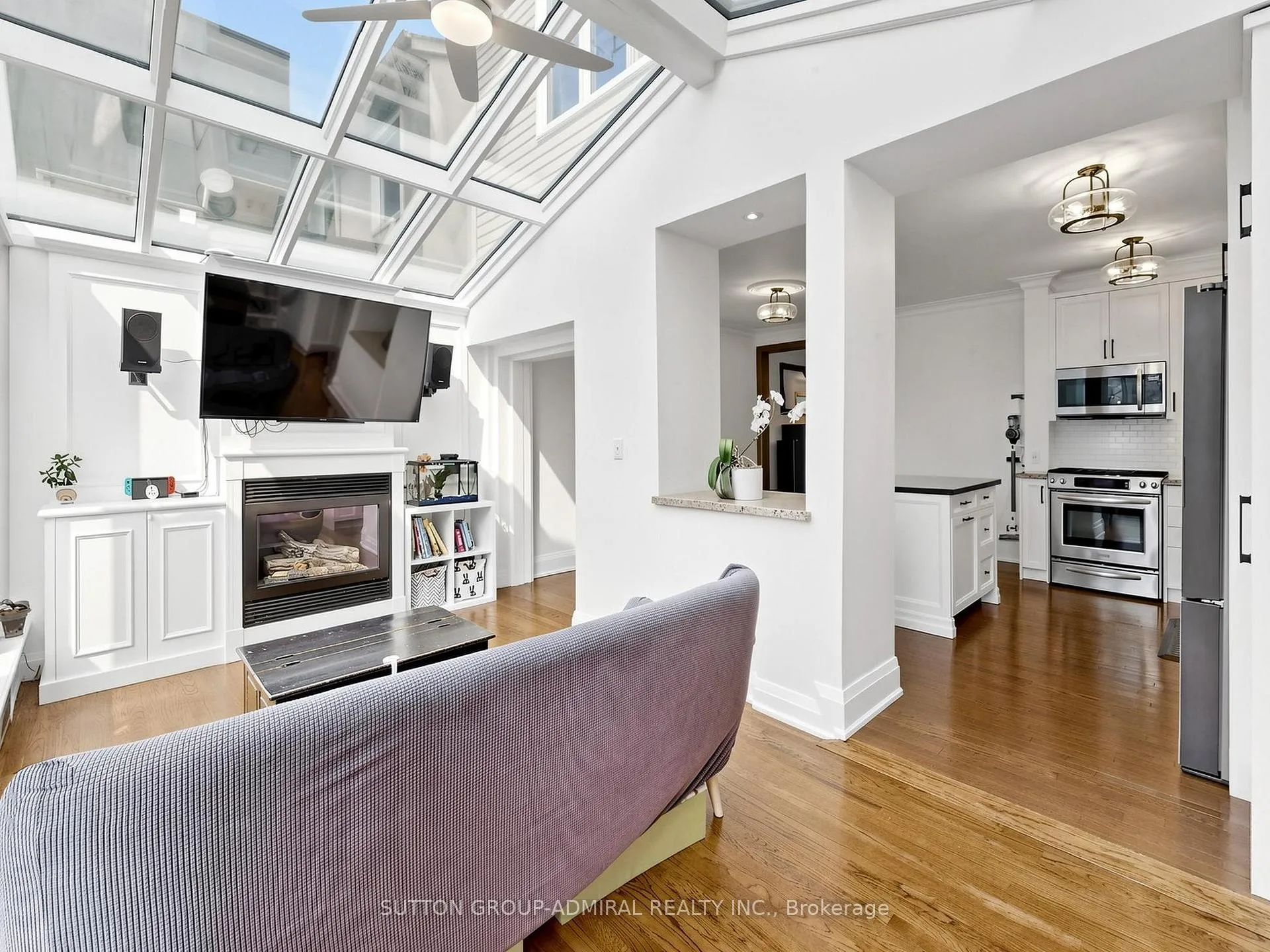 Photo 12 of 329 Melrose Avenue, Toronto, Bedford Park-Nortown — HOMEH