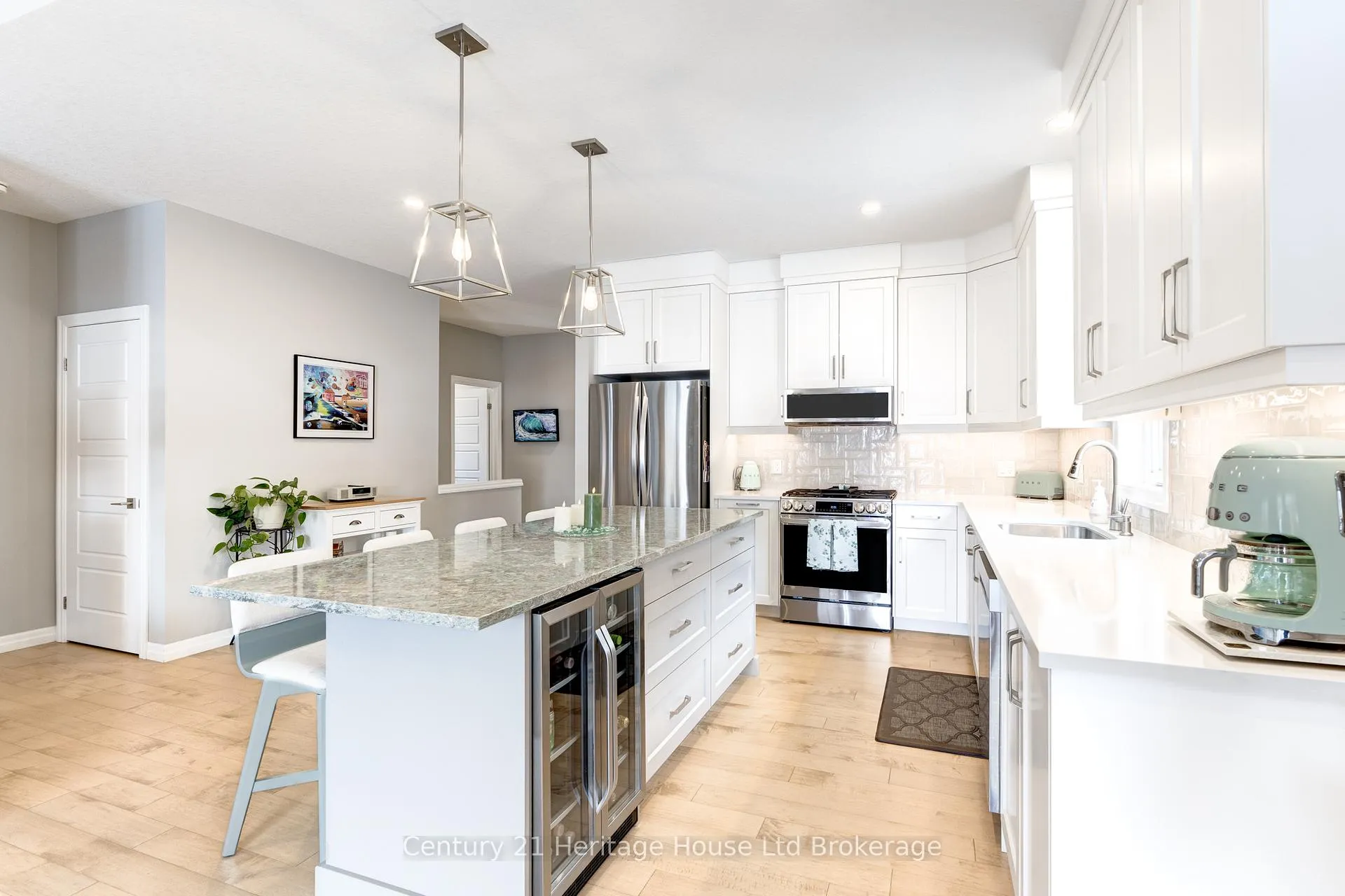 Photo 19 of 29 Keba Crescent, Tillsonburg — HOMEH
