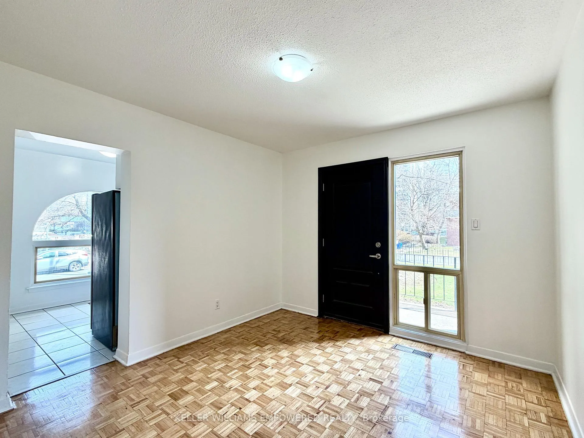 Photo 8 of 75 Balliol Street, Toronto, Mount Pleasant West — HOMEH