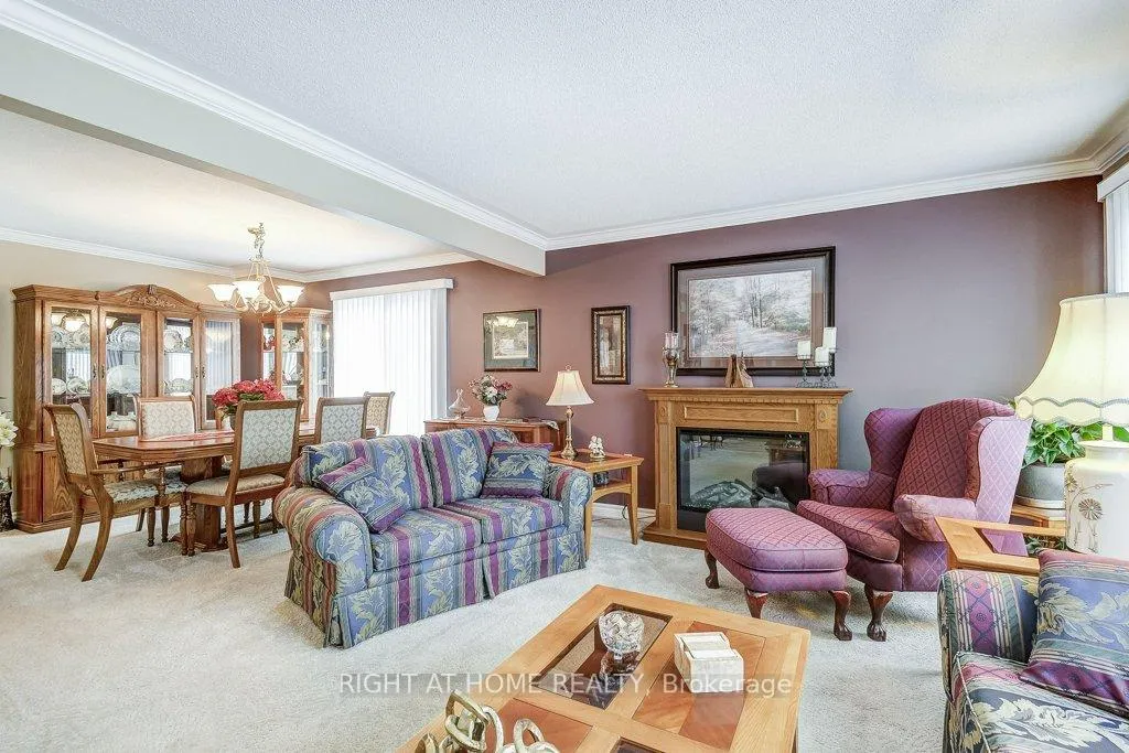 Photo 8 of 126 Glenariff Drive, Hamilton, Rural Flamborough — HOMEH
