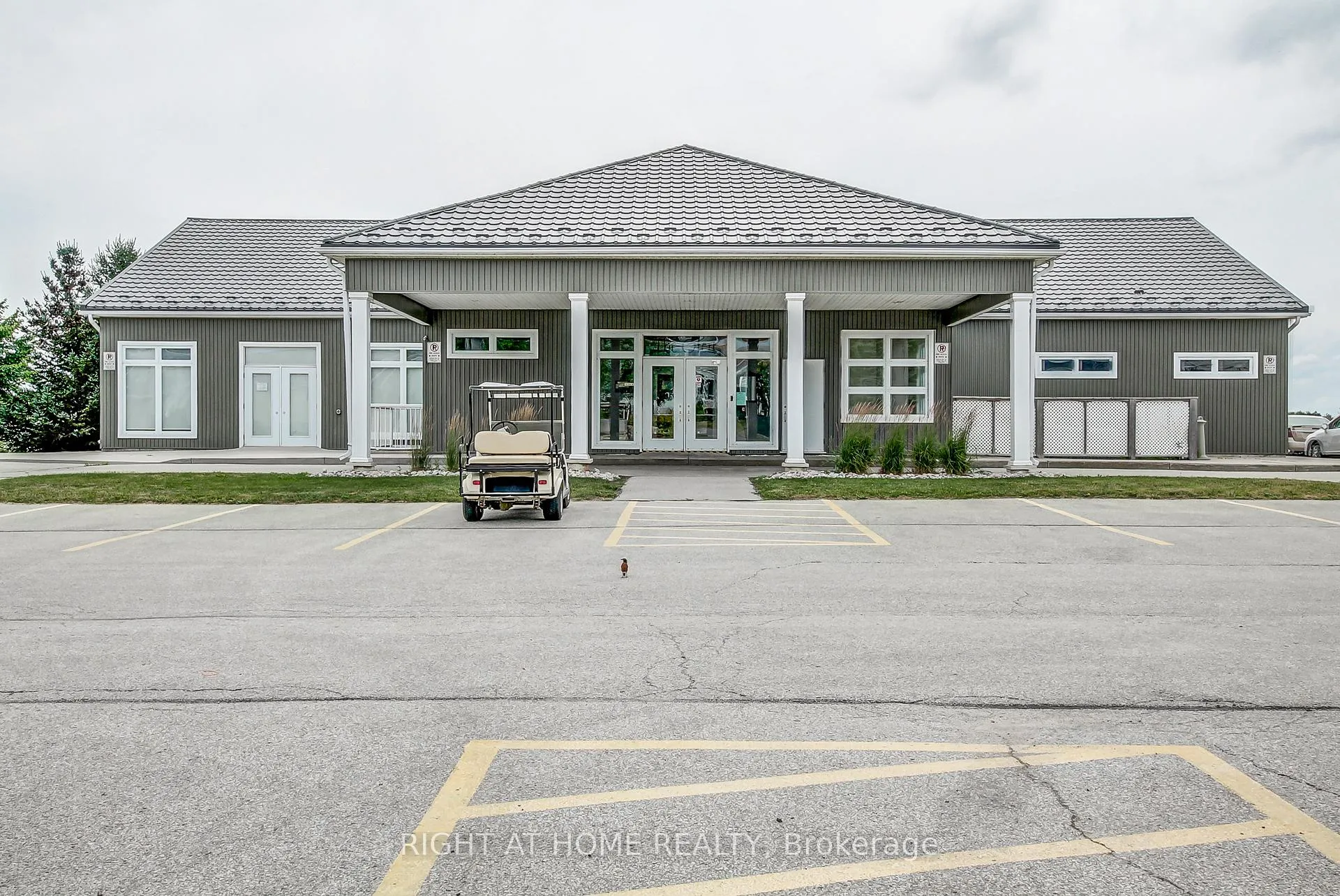 Photo 44 of 126 Glenariff Drive, Hamilton, Rural Flamborough — HOMEH