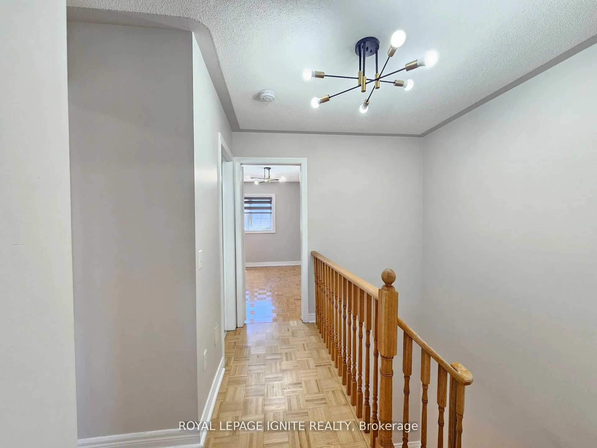 Photo 9 of 83 Checkerberry Crescent, Brampton, Sandringham-Wellington — HOMEH
