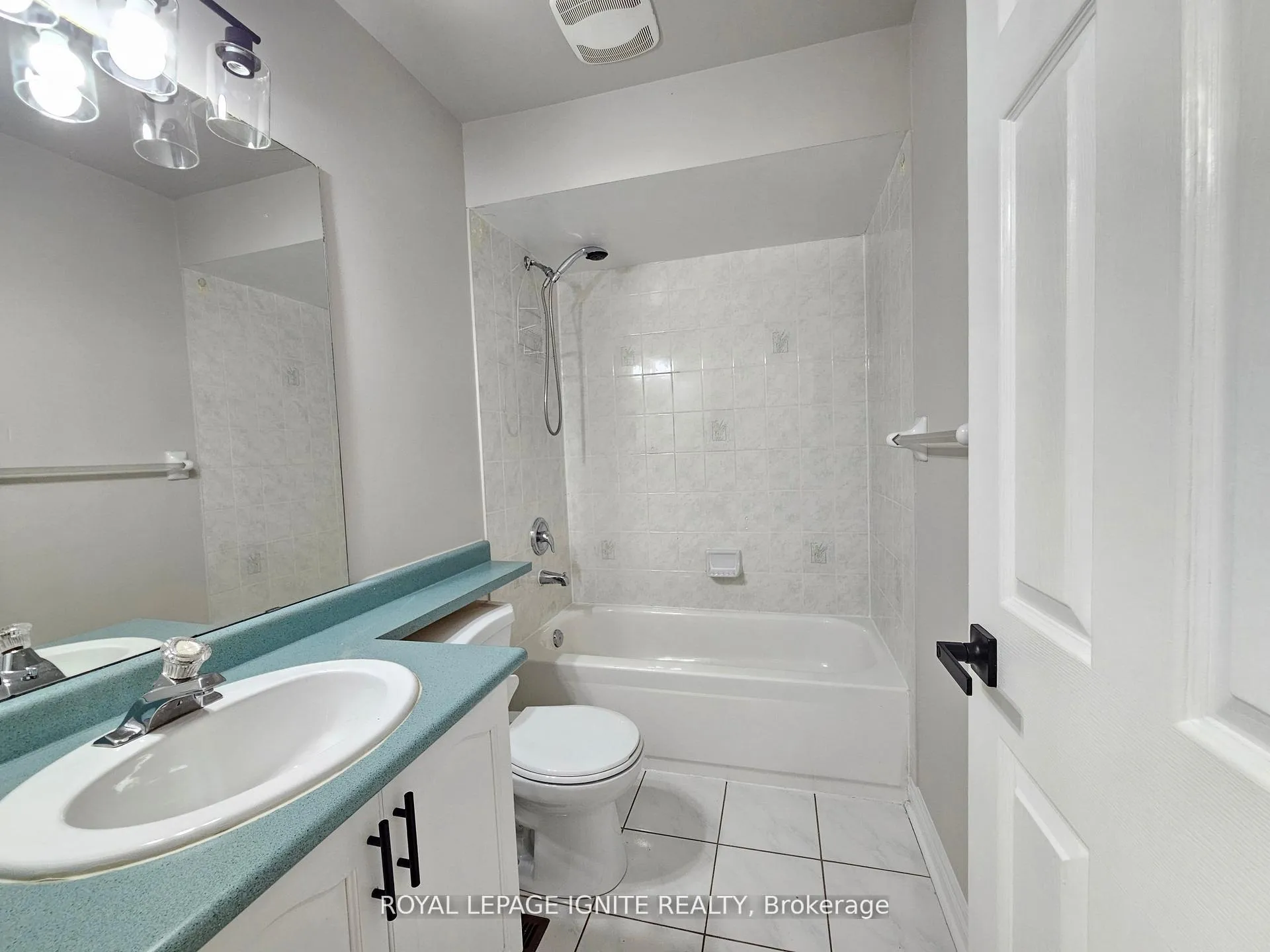 Photo 20 of 83 Checkerberry Crescent, Brampton, Sandringham-Wellington — HOMEH