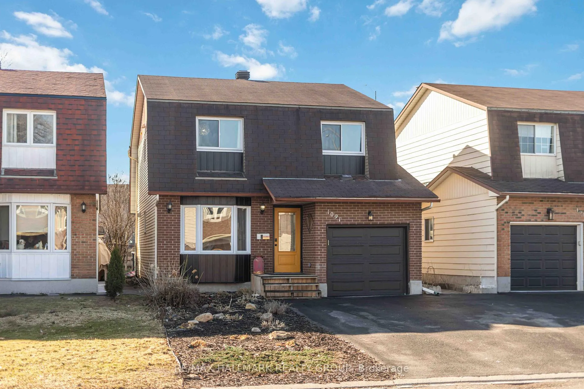 Front of 1091 Burgundy Lane