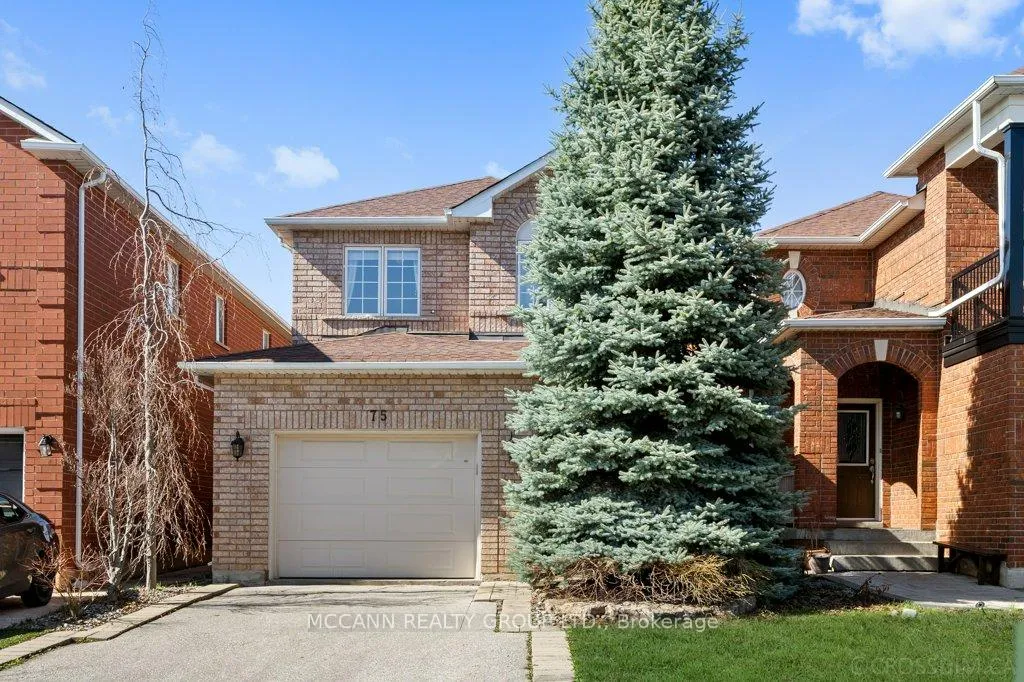 Photo 3 of 75 Shetland Crescent, Vaughan, Maple — HOMEH