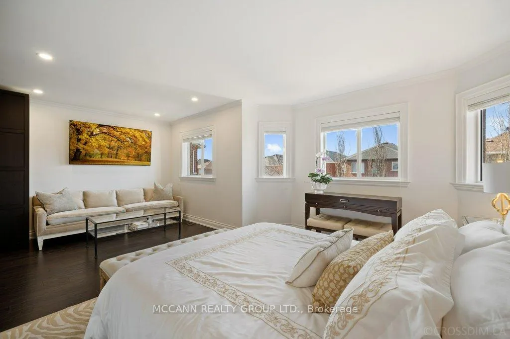 Photo 17 of 75 Shetland Crescent, Vaughan, Maple — HOMEH