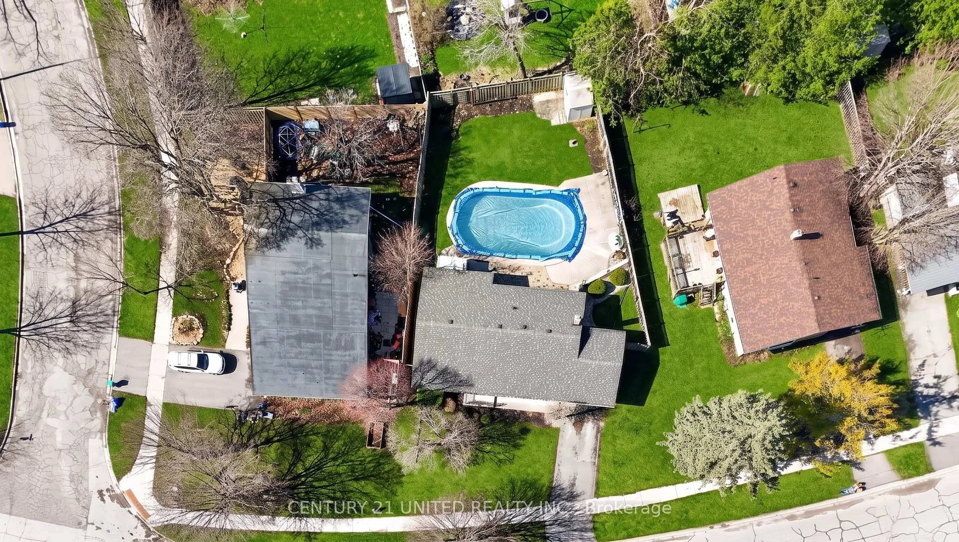 Photo 3 of 1288 Algonquin Boulevard, Peterborough, Northcrest Ward 5 — HOMEH