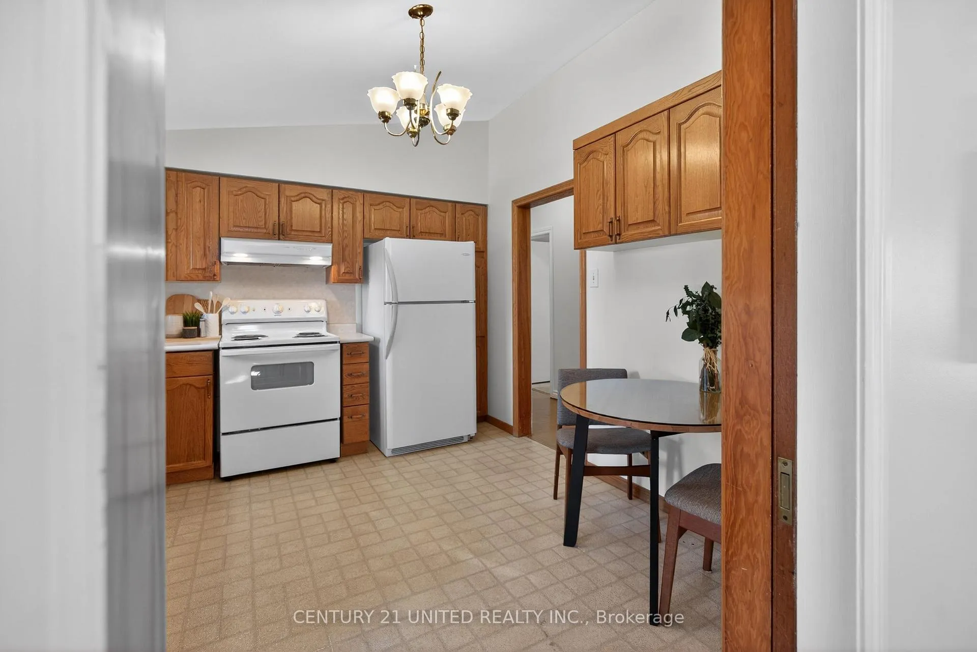 Photo 16 of 1288 Algonquin Boulevard, Peterborough, Northcrest Ward 5 — HOMEH