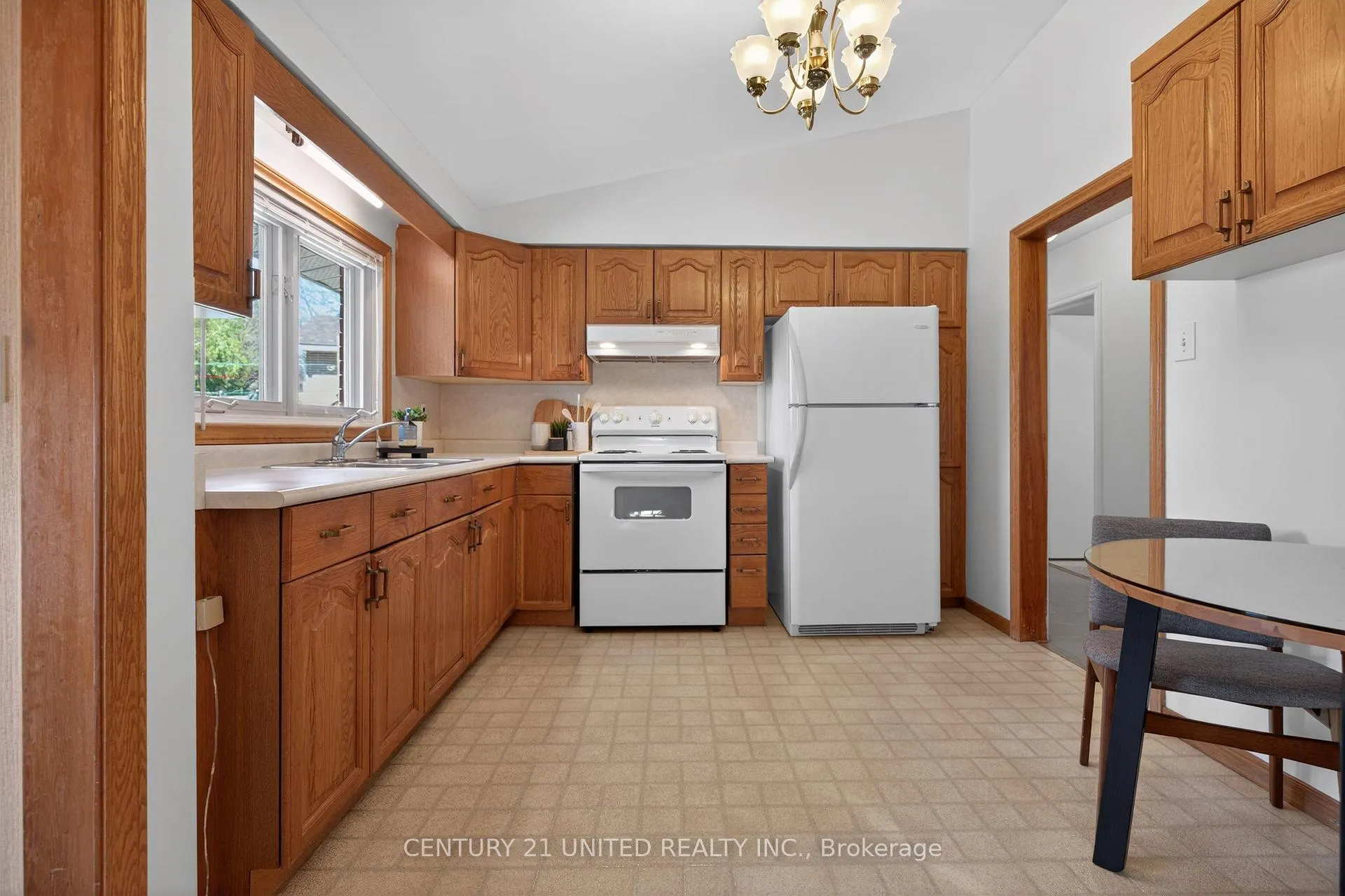 Photo 18 of 1288 Algonquin Boulevard, Peterborough, Northcrest Ward 5 — HOMEH