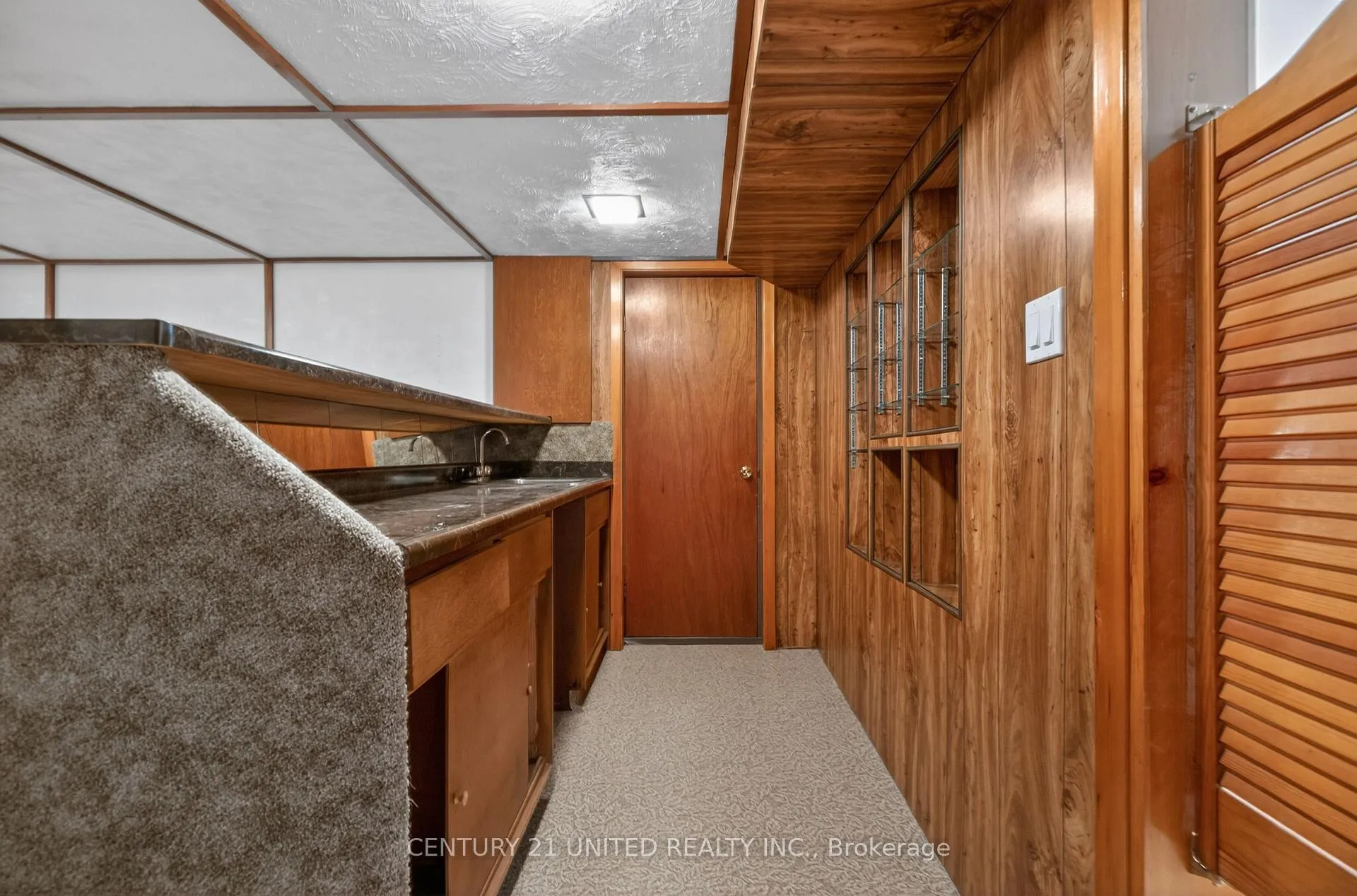 Photo 37 of 1288 Algonquin Boulevard, Peterborough, Northcrest Ward 5 — HOMEH