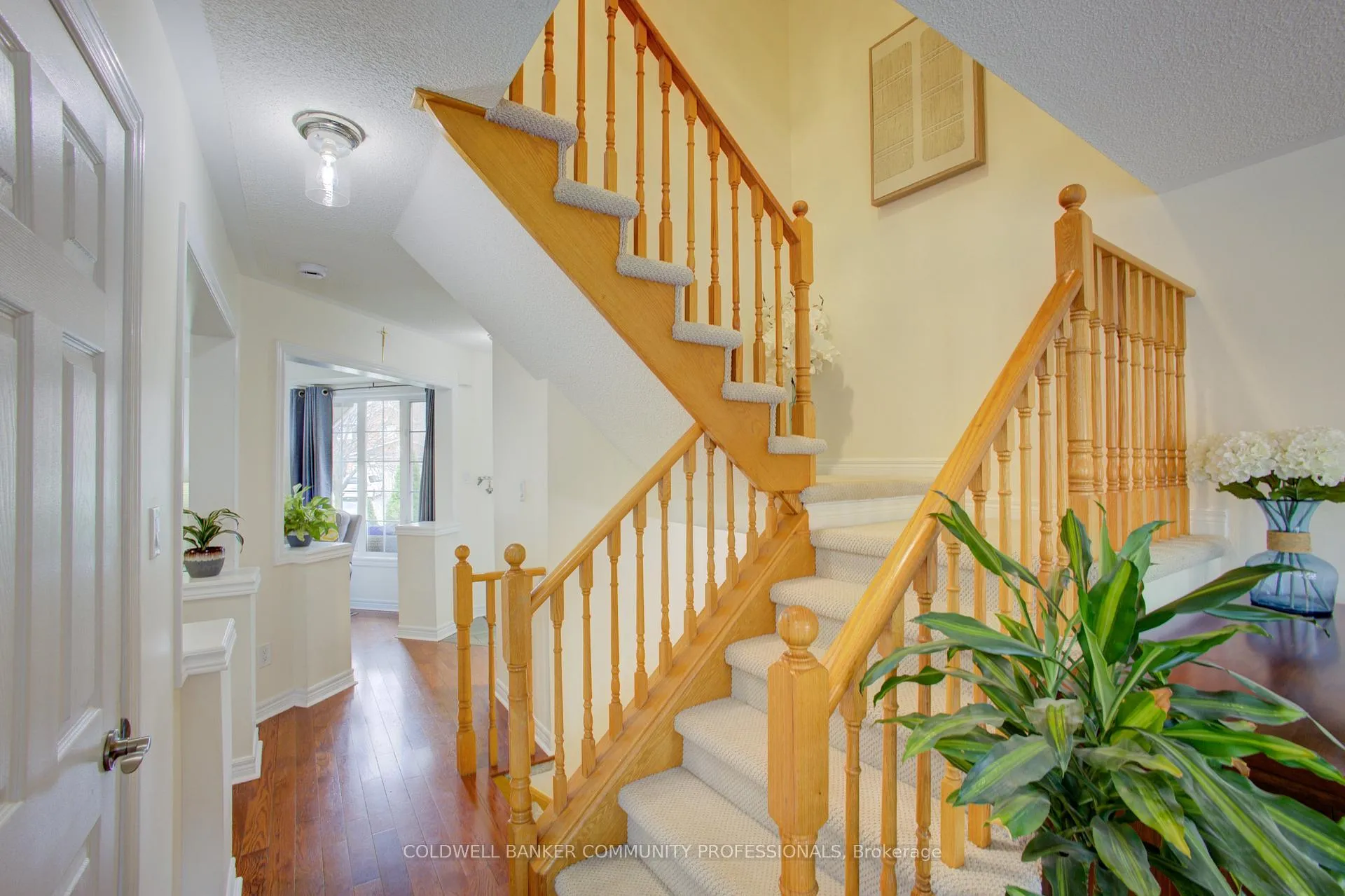 Photo 17 of 32 Mcclure Court, Halton Hills, Georgetown — HOMEH