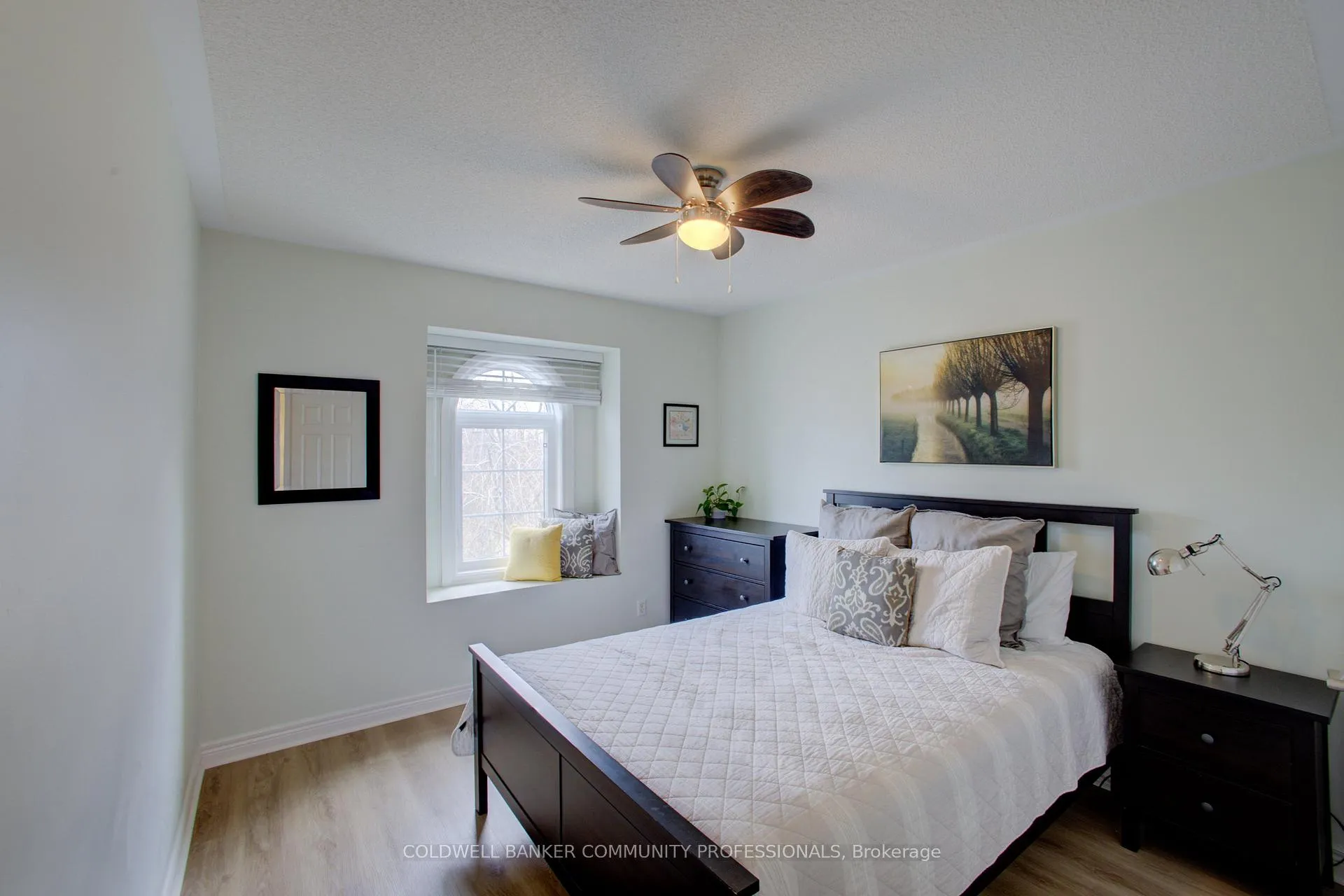 Photo 33 of 32 Mcclure Court, Halton Hills, Georgetown — HOMEH