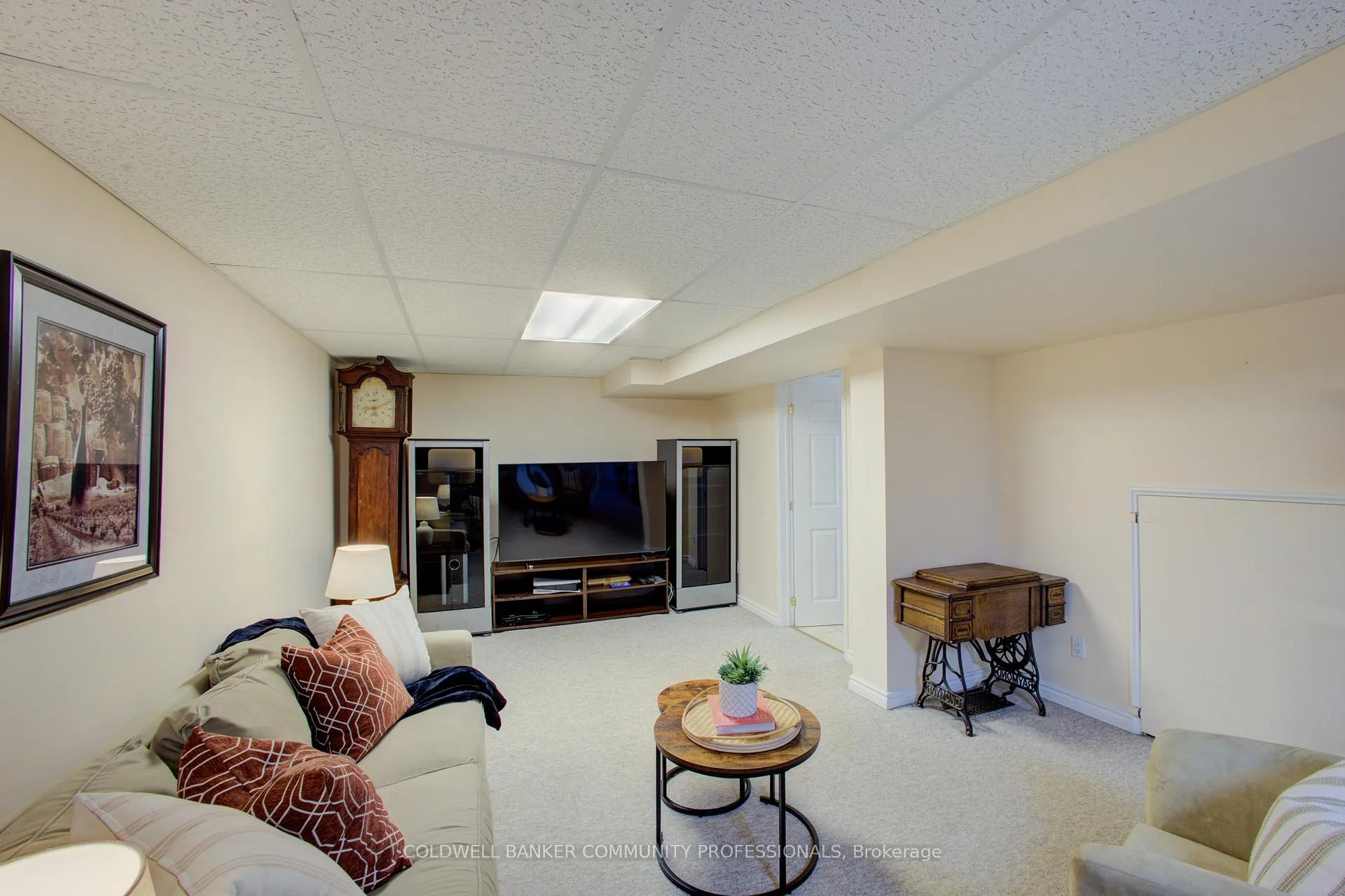 Photo 34 of 32 Mcclure Court, Halton Hills, Georgetown — HOMEH
