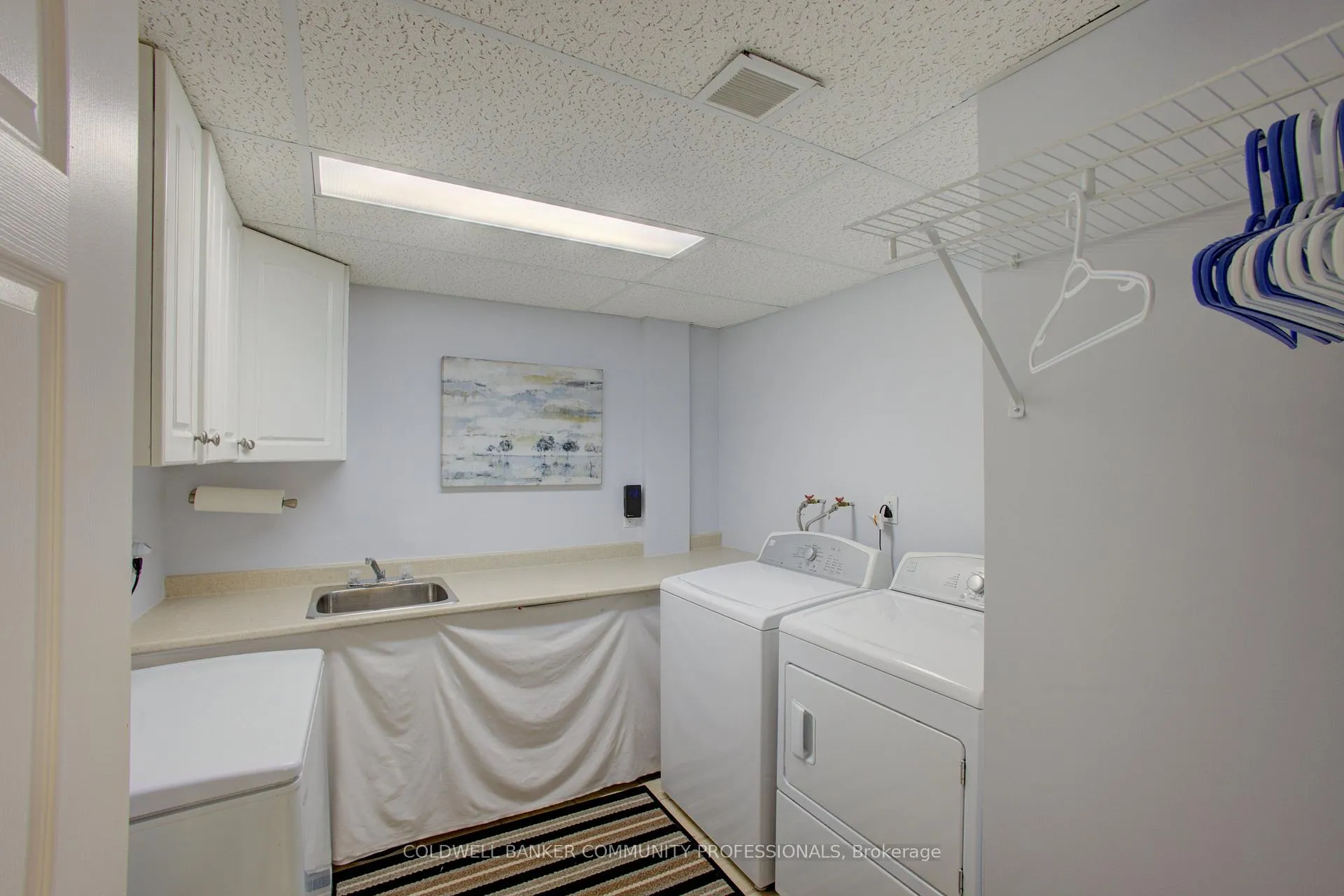 Photo 36 of 32 Mcclure Court, Halton Hills, Georgetown — HOMEH