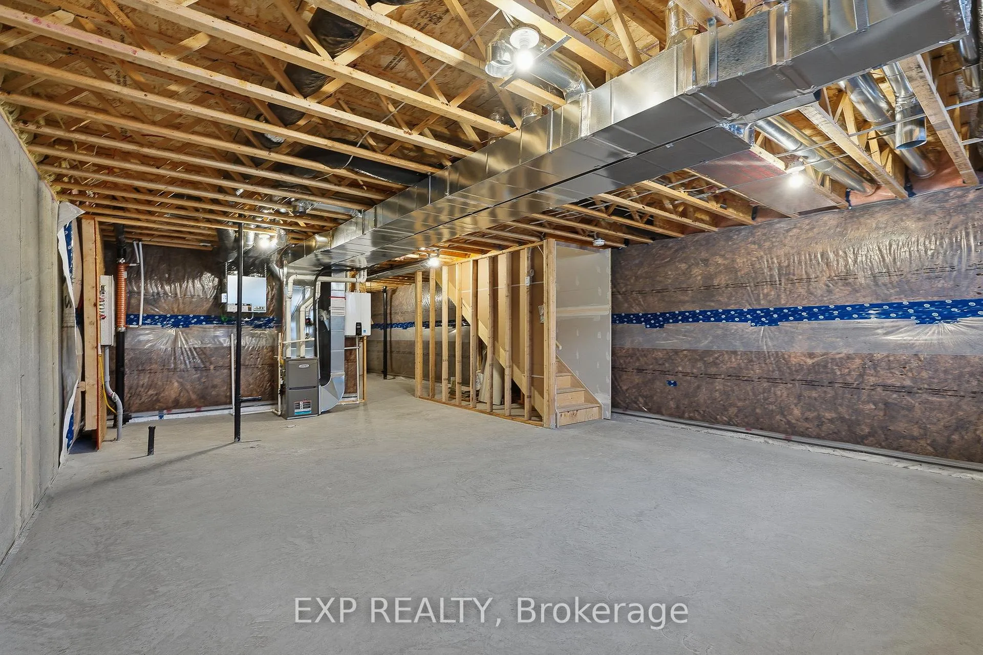 Photo 16 of 247 Sumac Crescent Street, The Nation, Limoges — HOMEH