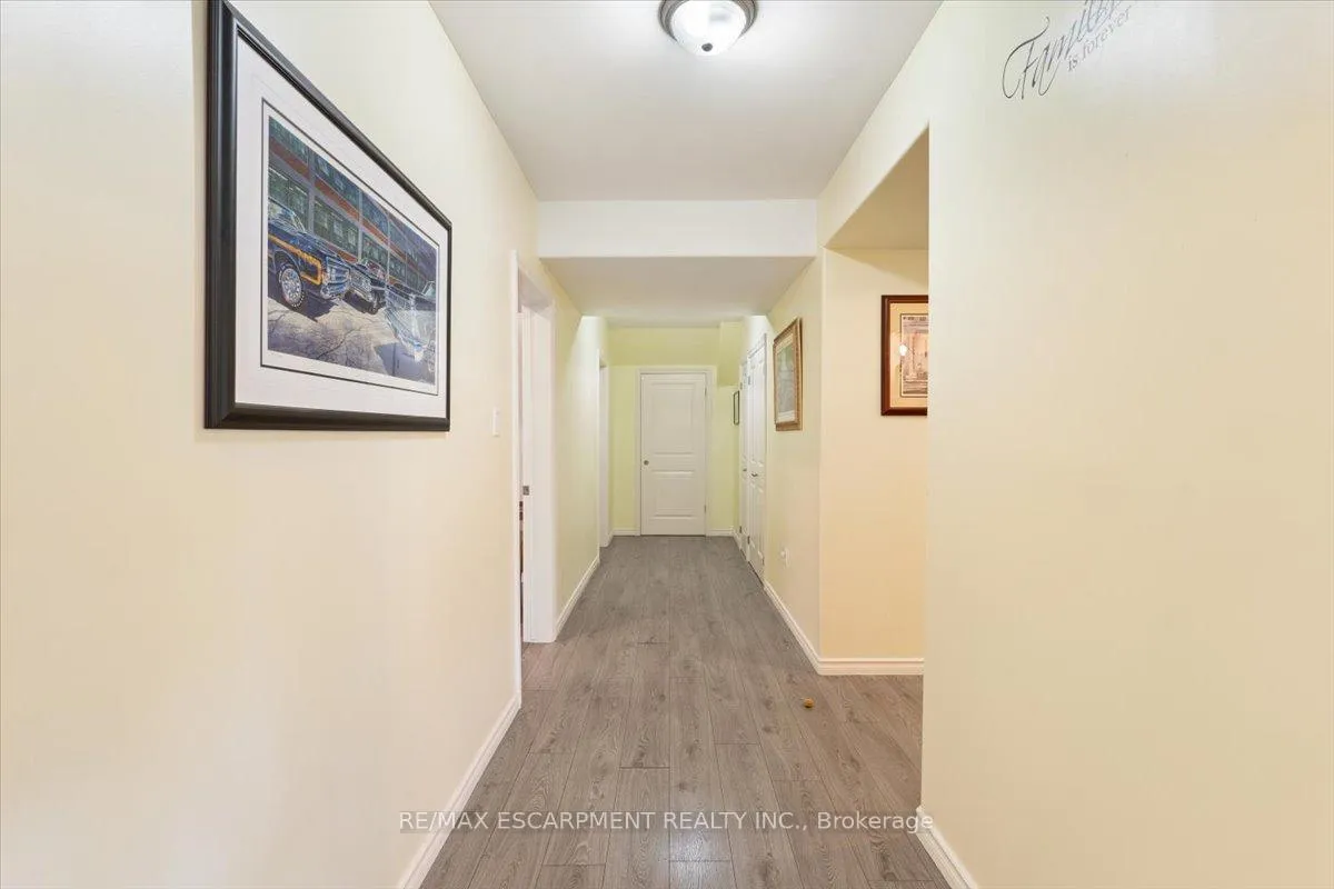 Photo 35 of 66 Magnificent Way, Hamilton, Binbrook — HOMEH