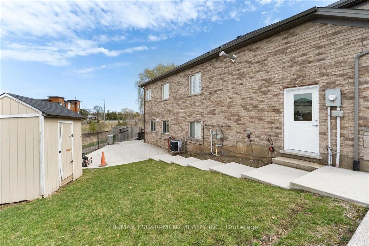 Photo 42 of 66 Magnificent Way, Hamilton, Binbrook — HOMEH