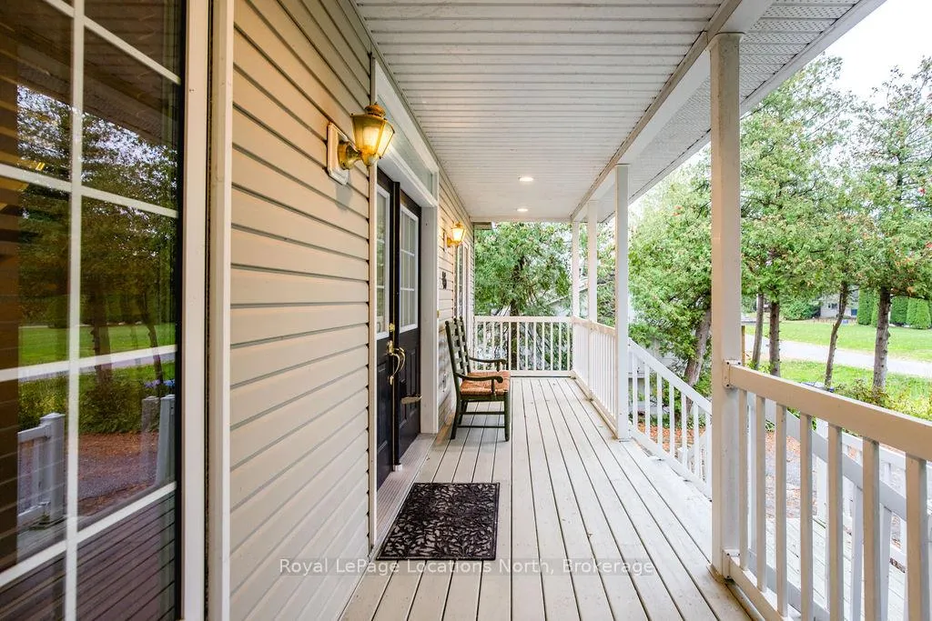 Photo 5 of 46 William Avenue, Wasaga Beach — HOMEH