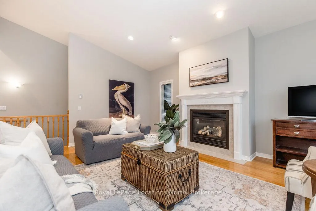 Photo 10 of 46 William Avenue, Wasaga Beach — HOMEH