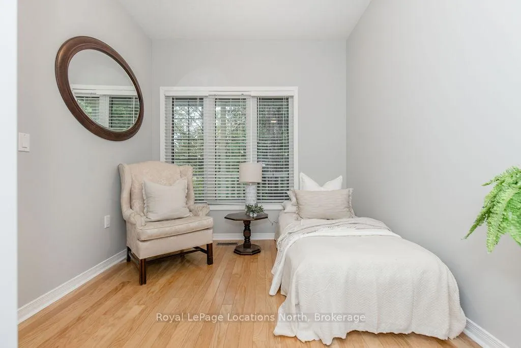 Photo 19 of 46 William Avenue, Wasaga Beach — HOMEH