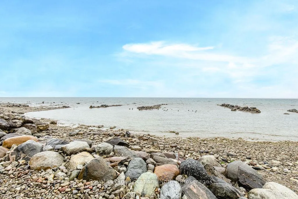 Photo 27 of 46 William Avenue, Wasaga Beach — HOMEH