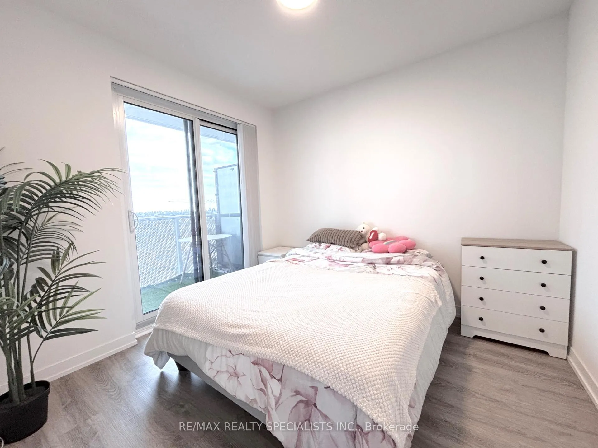 Photo 9 of Unit 2915, 195 Commerce Street, Vaughan, Vaughan Corporate Centre — HOMEH