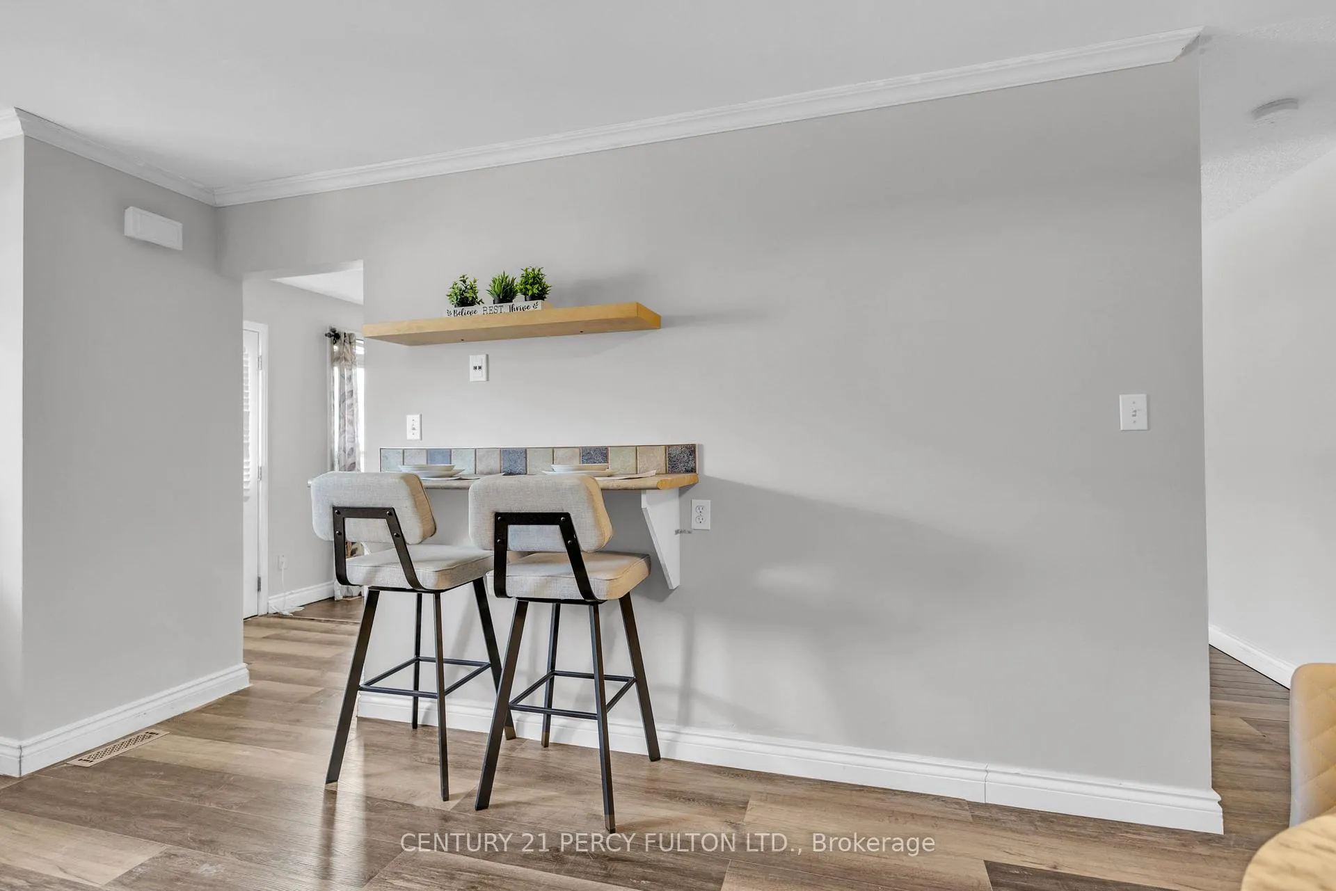 Photo 11 of Unit 23, 445 Pioneer Drive, Kitchener — HOMEH