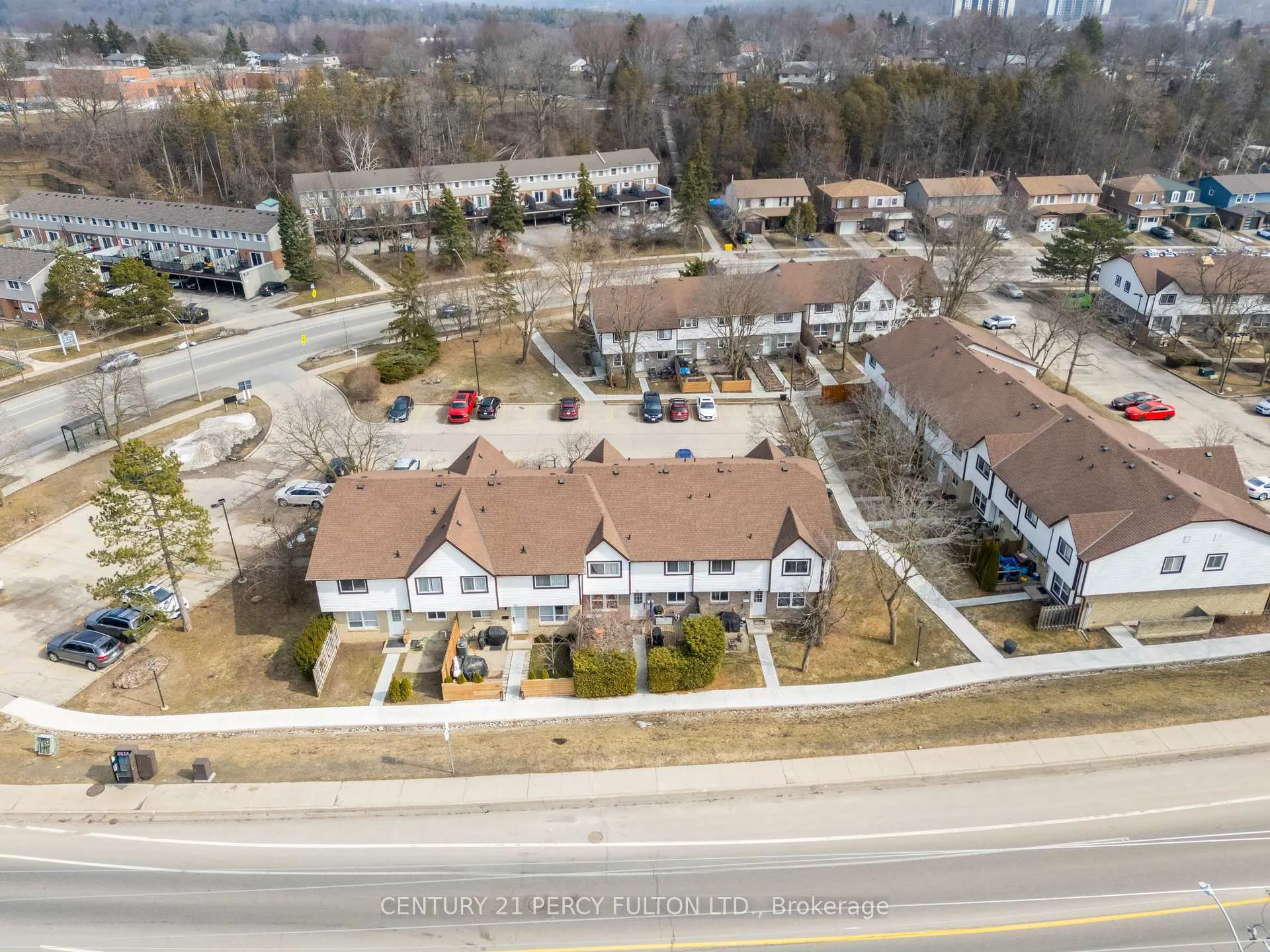 Photo 32 of Unit 23, 445 Pioneer Drive, Kitchener — HOMEH