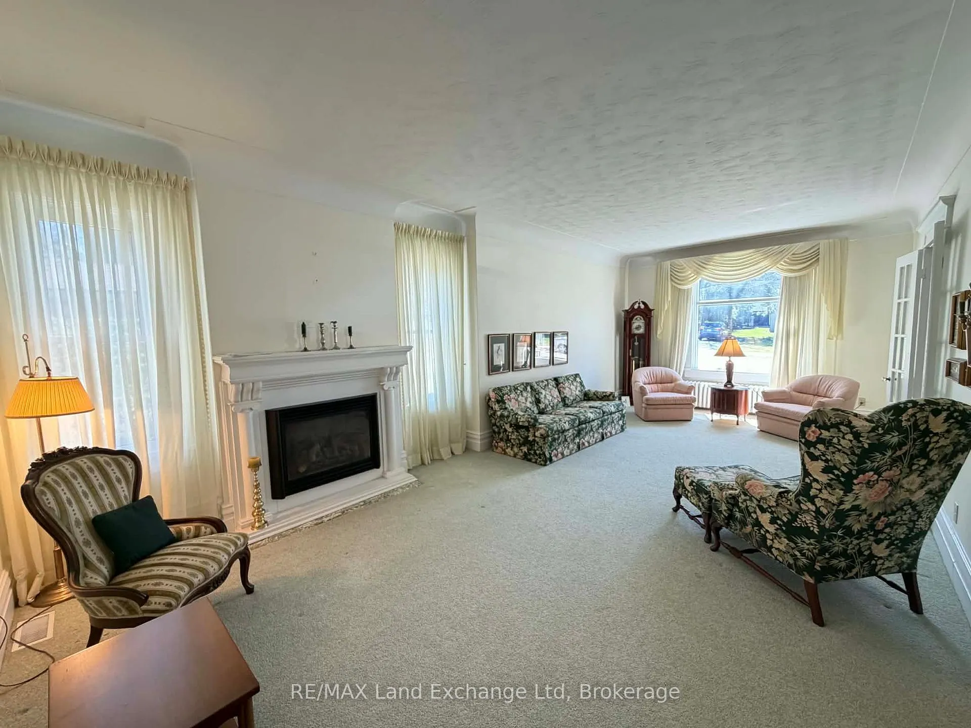Photo 11 of 85 Patrick Street E, North Huron, Wingham — HOMEH