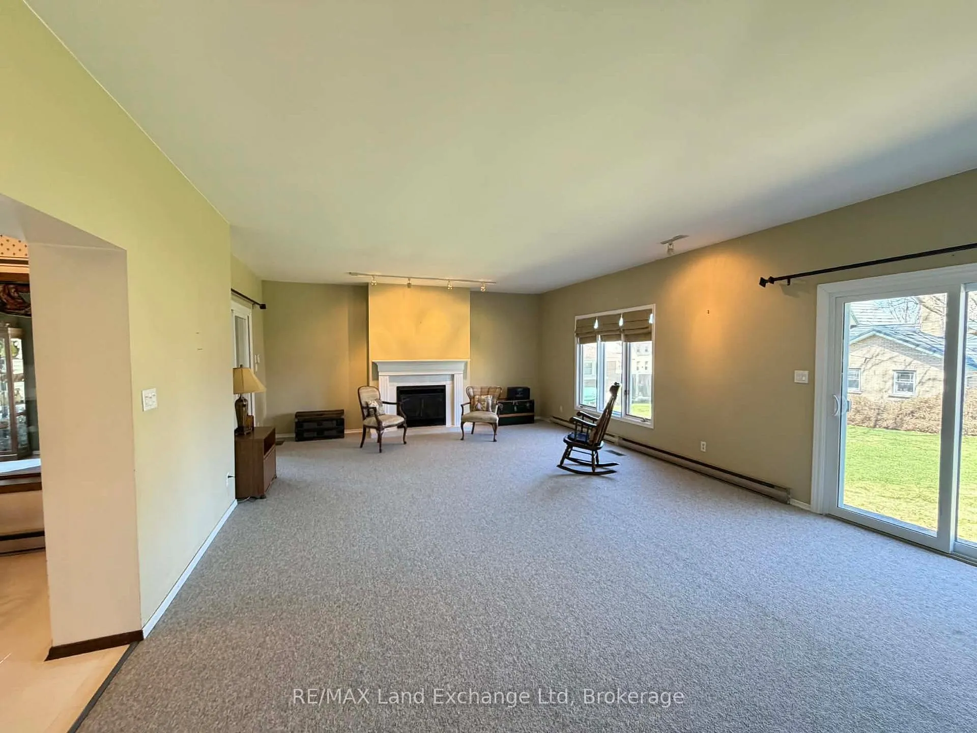 Photo 18 of 85 Patrick Street E, North Huron, Wingham — HOMEH