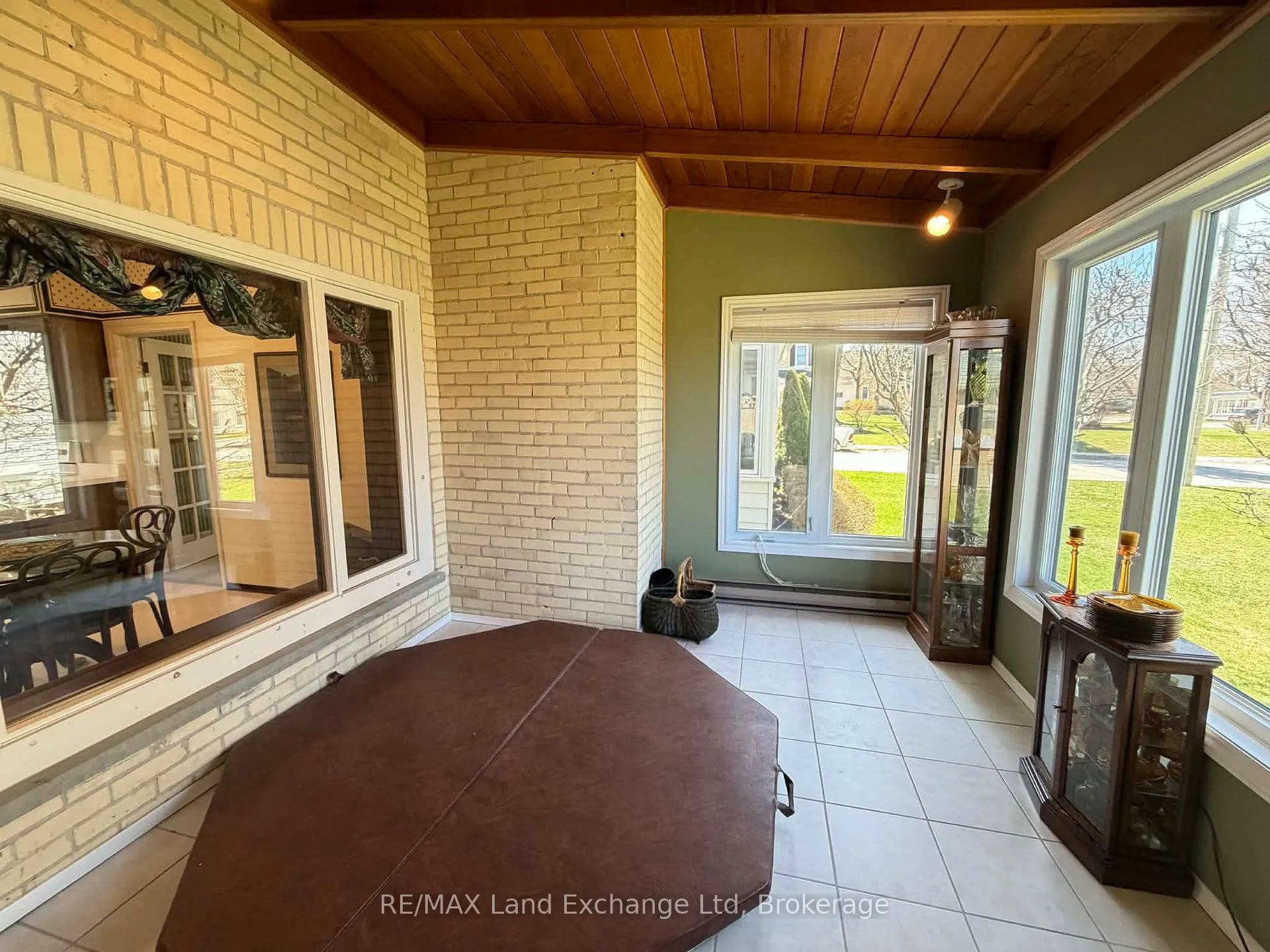 Photo 19 of 85 Patrick Street E, North Huron, Wingham — HOMEH